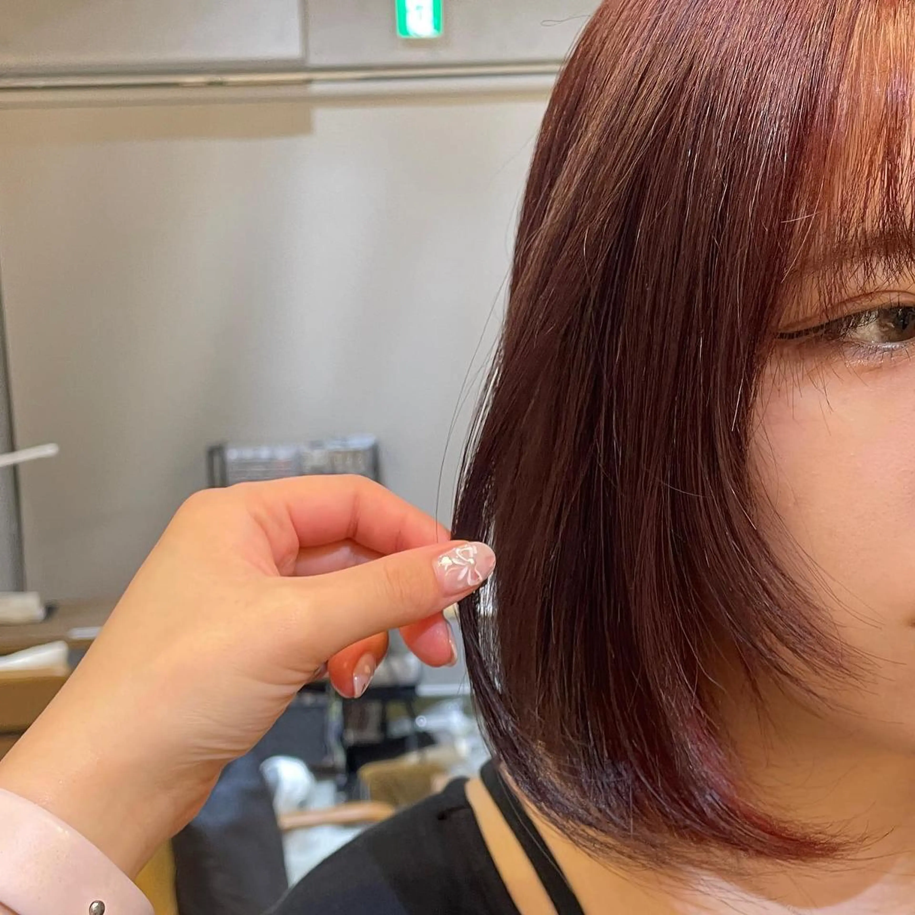 カラー ヘアアレンジ ブリーチ 透明感カラー ブリーチなしカラー 𝙢𝙞𝙮𝙪🎀 girly hairのヘアスタイル