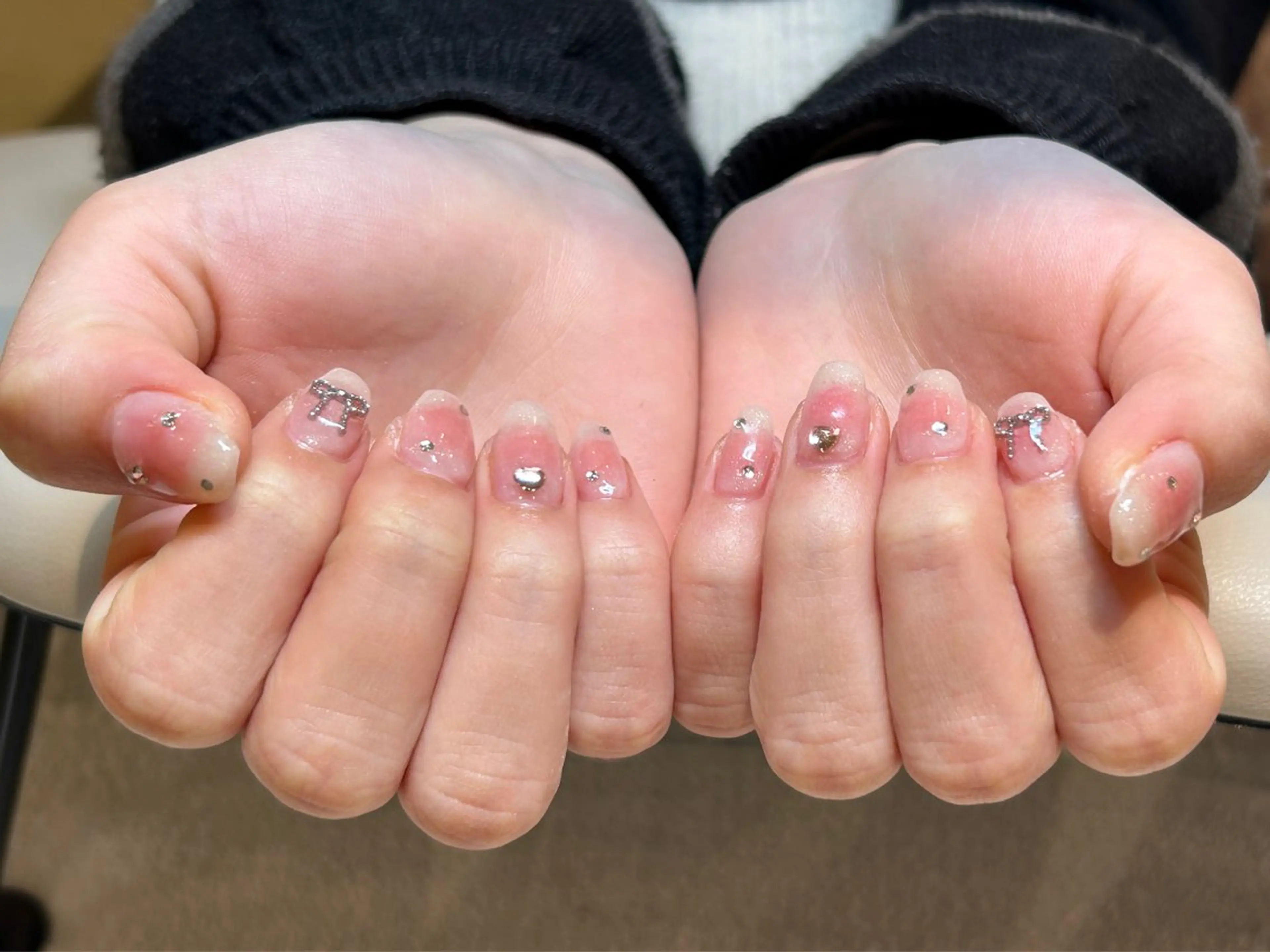 ネイル ハンドネイル elfin akaneのネイルデザイン