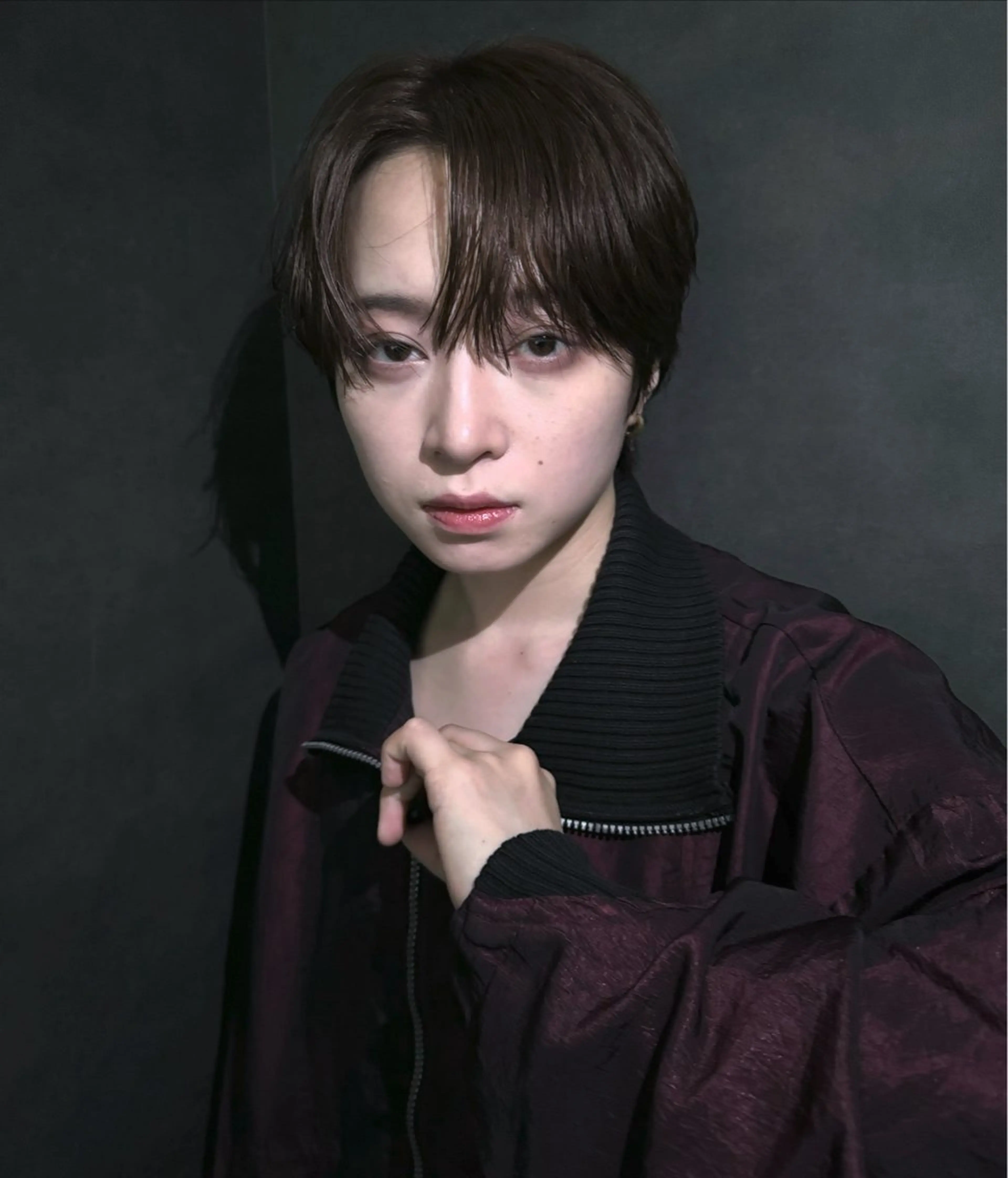 ショート 曲がる縮毛矯正 センターパート/翼のヘアスタイル