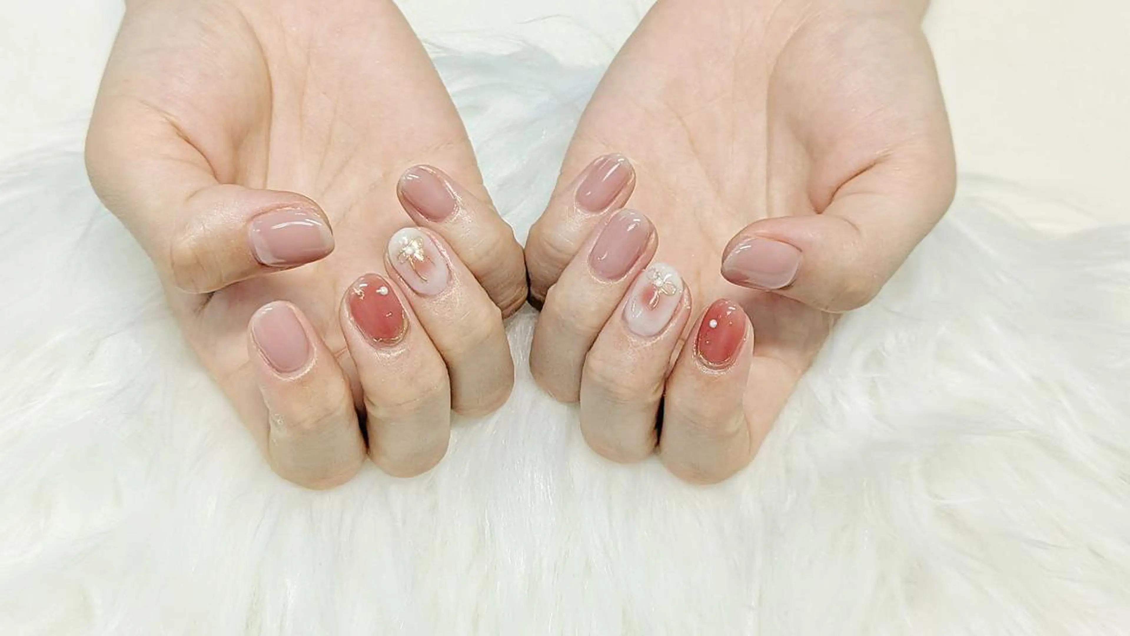 ネイル 長さ出し ジェルネイル 持ち込み パラジェル 春ネイル ハンドネイル リラネイル ギョウのネイルデザイン