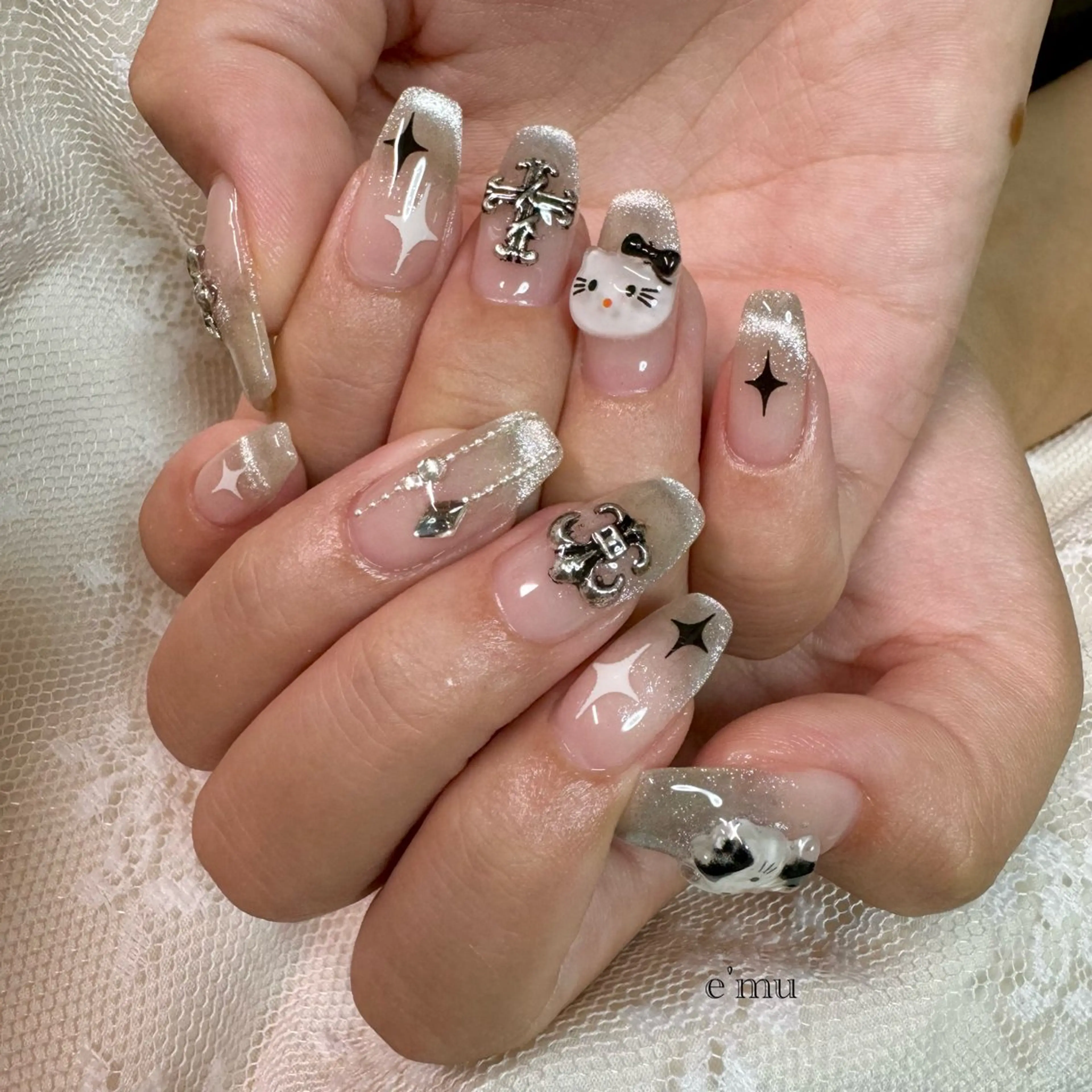 ネイル 韓国ネイル ハンドネイル nail salon e'mu💐のネイルデザイン