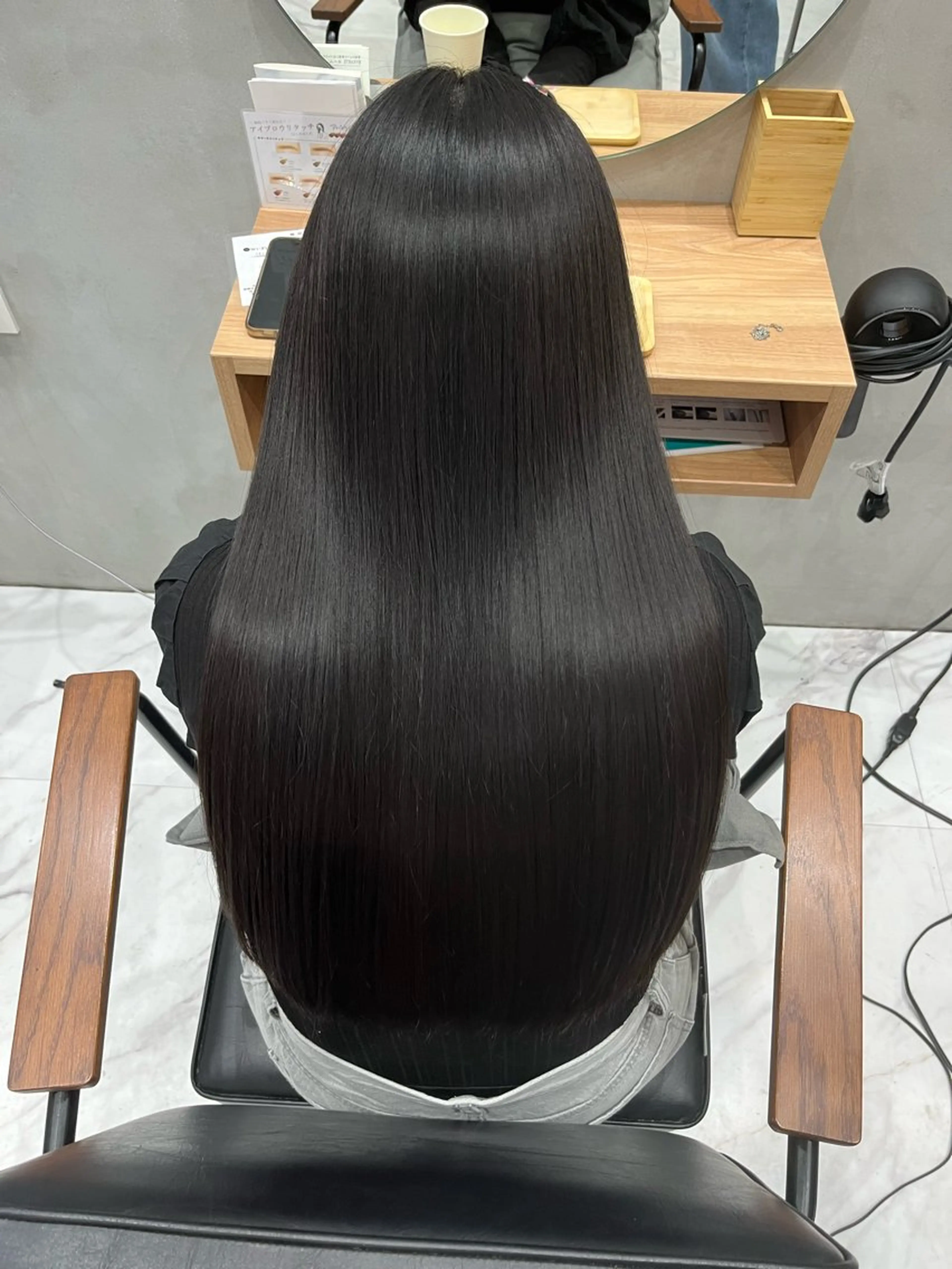 ロング yuzu 艶カラー/夙川のヘアスタイル