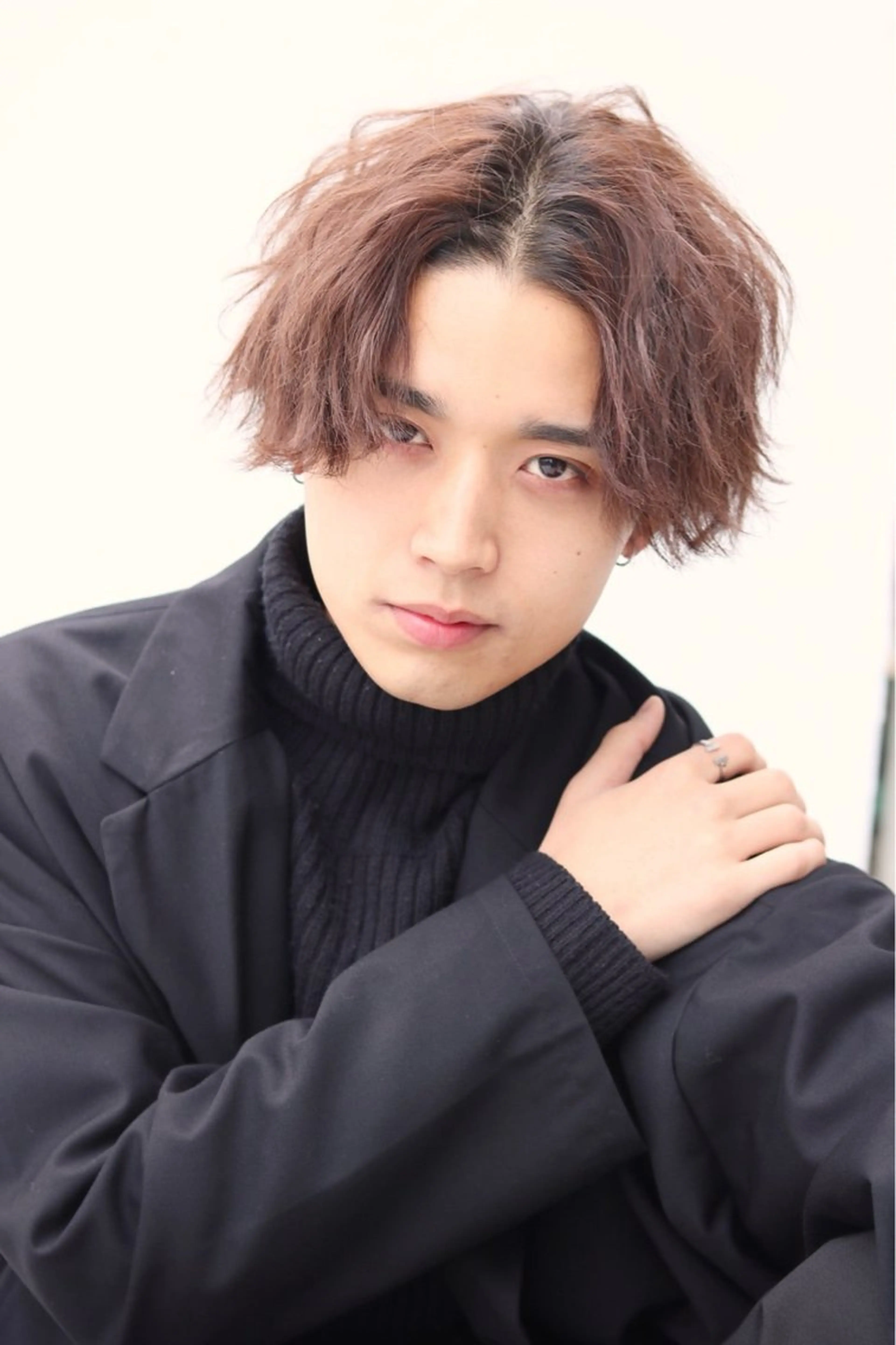 カラー パーマ ヘアアレンジ メンズ キッズ メンズバレイヤージュ メンズブリーチ メンズハイライト メンズインナーカラー メンズ韓国風 曲がる縮毛矯正特化 亮輔【江坂駅すぐ】のヘアスタイル