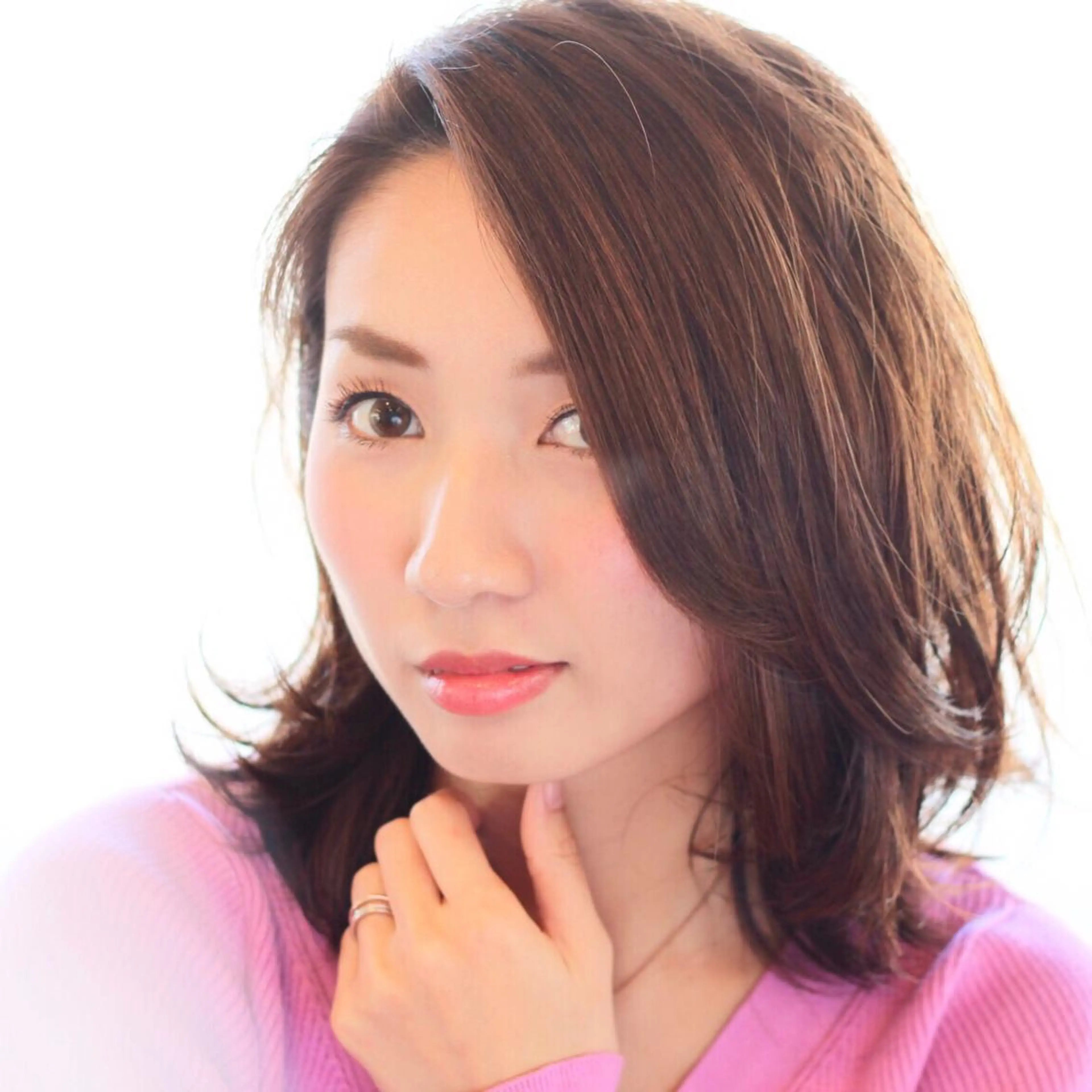 ミディアム カラー カット ヘアカラー ヘッドスパ 小西 裕大のヘアスタイル