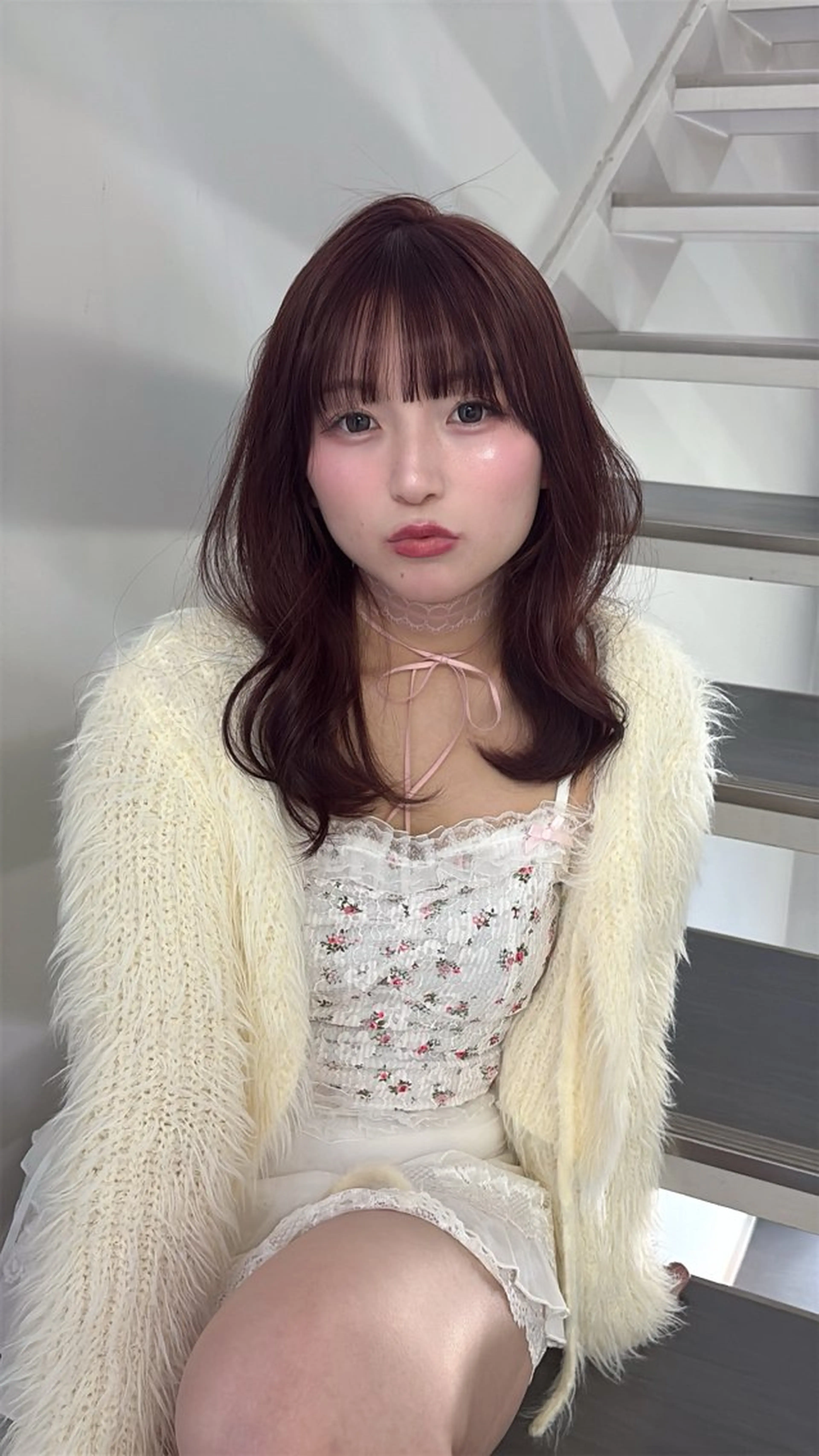 ミディアム カラー 'AXIS うめさき まなみのヘアスタイル
