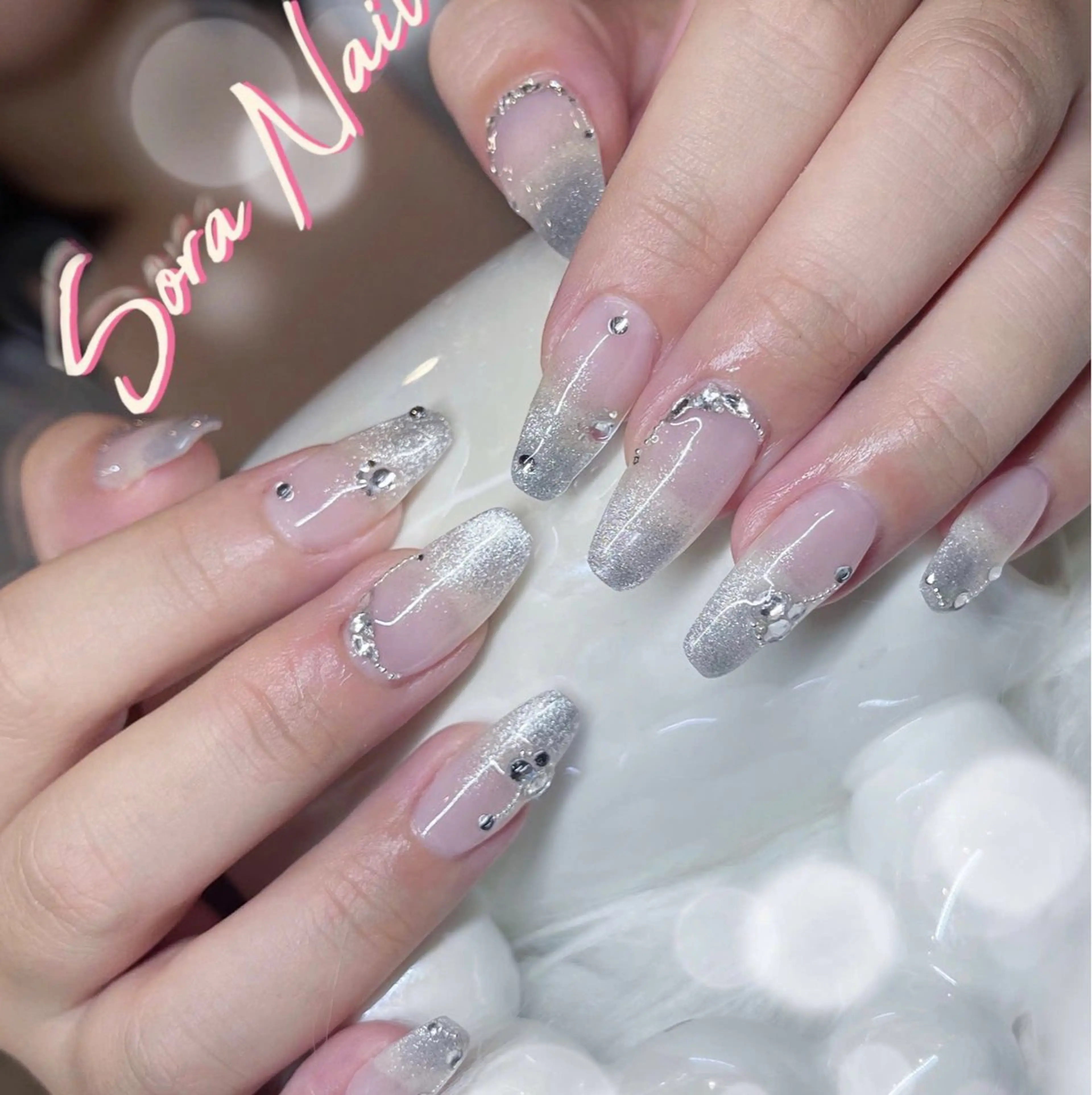 ネイル ストーンネイル ハンドネイル Sora Nail所属・Sora Nailのネイルデザイン