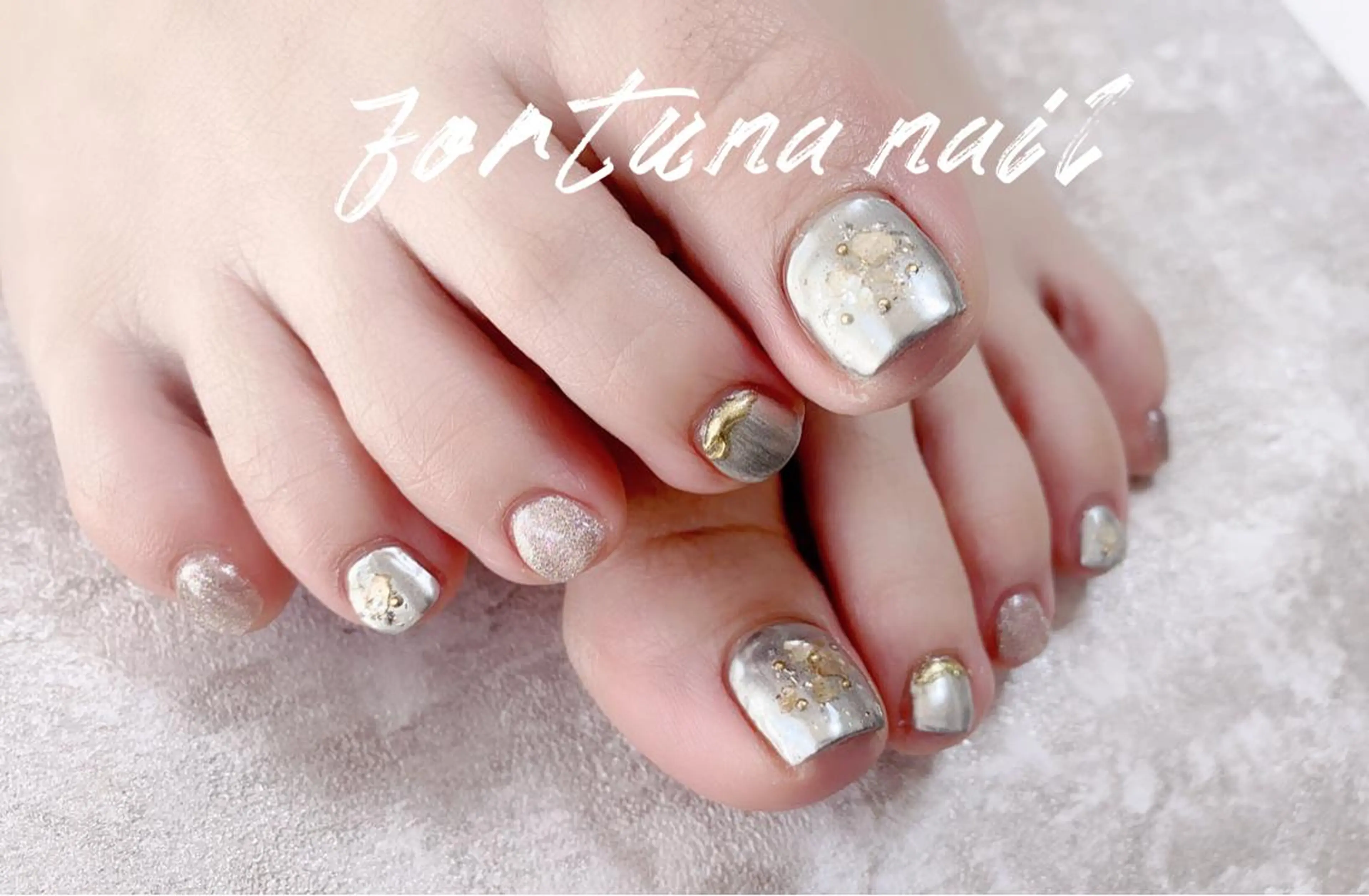ネイル Nail •Head スパFortunaのネイルデザイン
