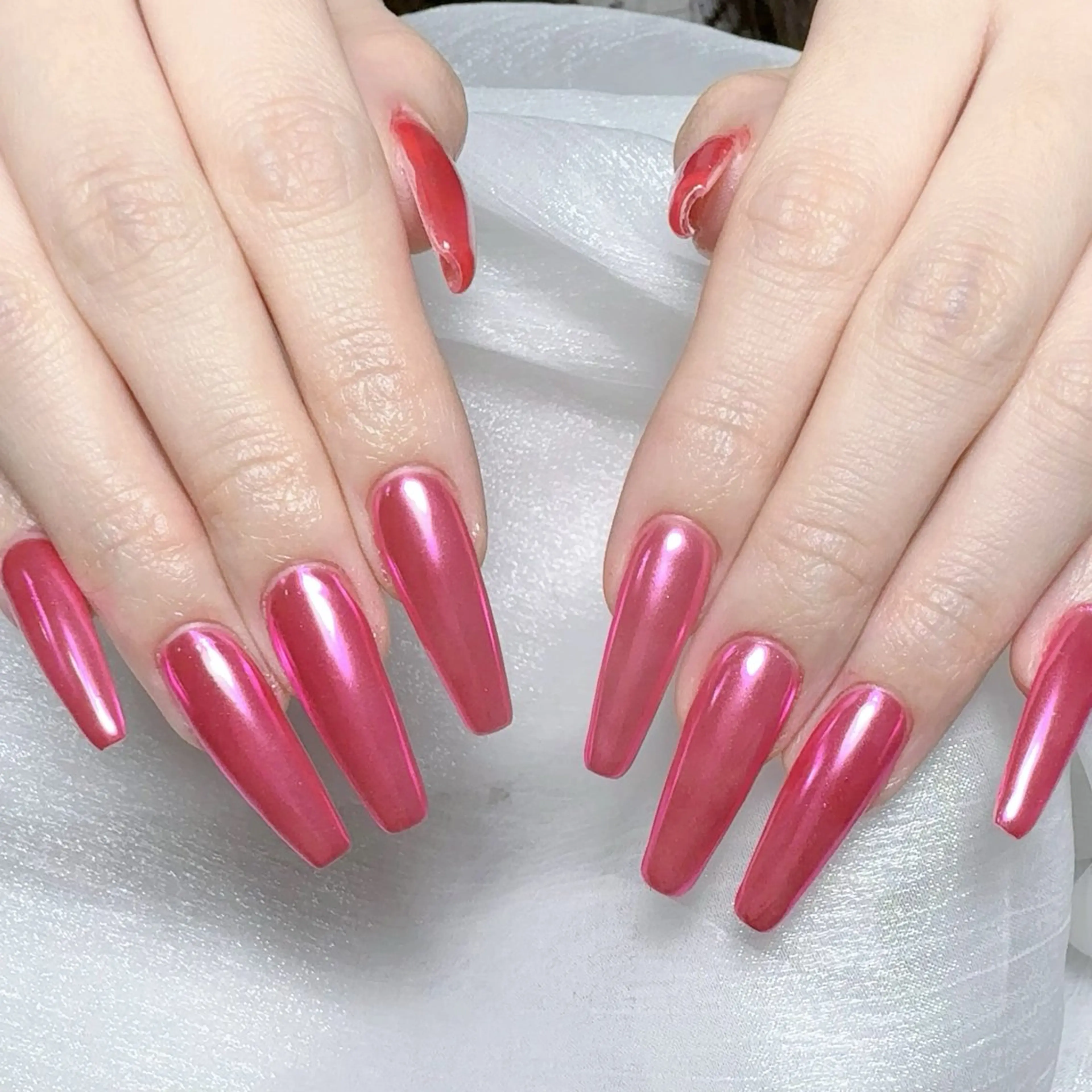 メンズ ネイル メンズ韓国風 アートネイル オーロラネイル ガーリー キラキラネイル ハンドネイル Nail salon 木にいるのネイルデザイン