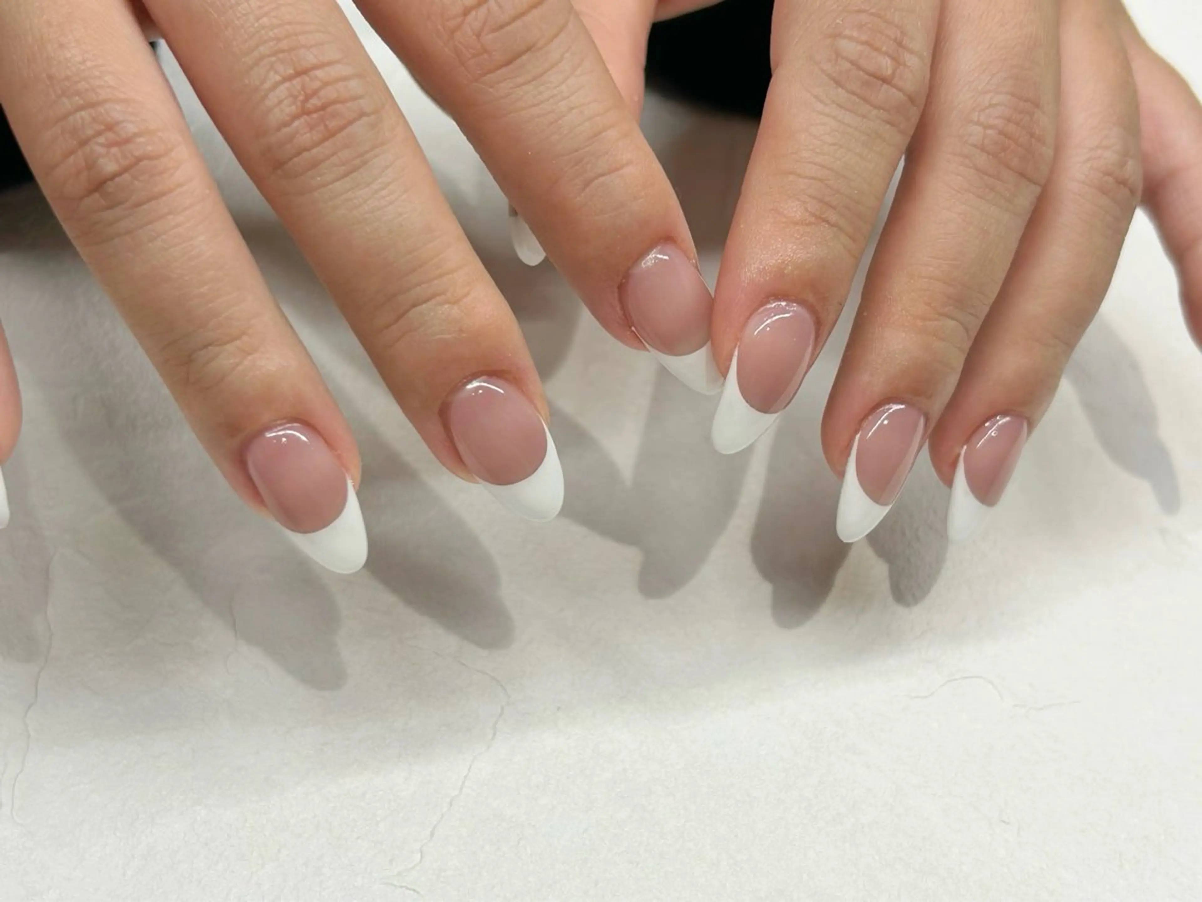 ネイル フレンチネイル ハンドネイル 🫧なちゅ盛れ/ ちゅるん/EVA🫧のネイルデザイン