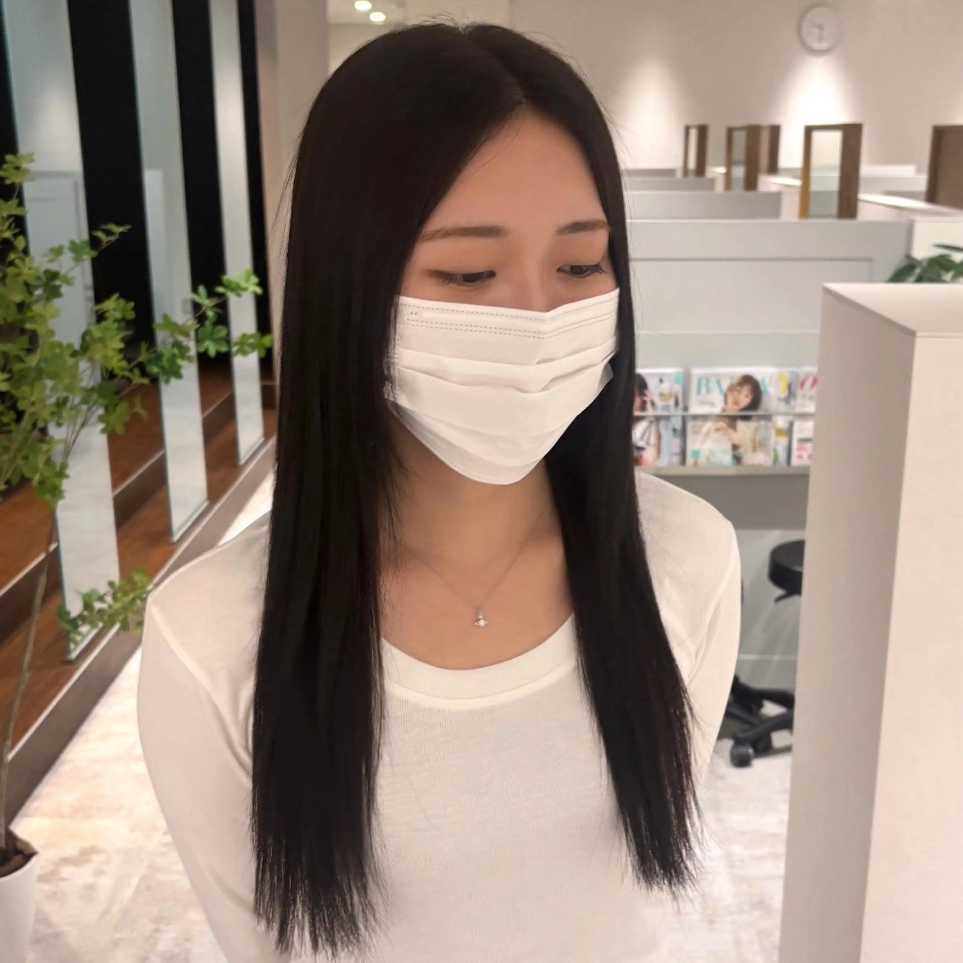 ロング カラー 田名部 愛乙のヘアスタイル