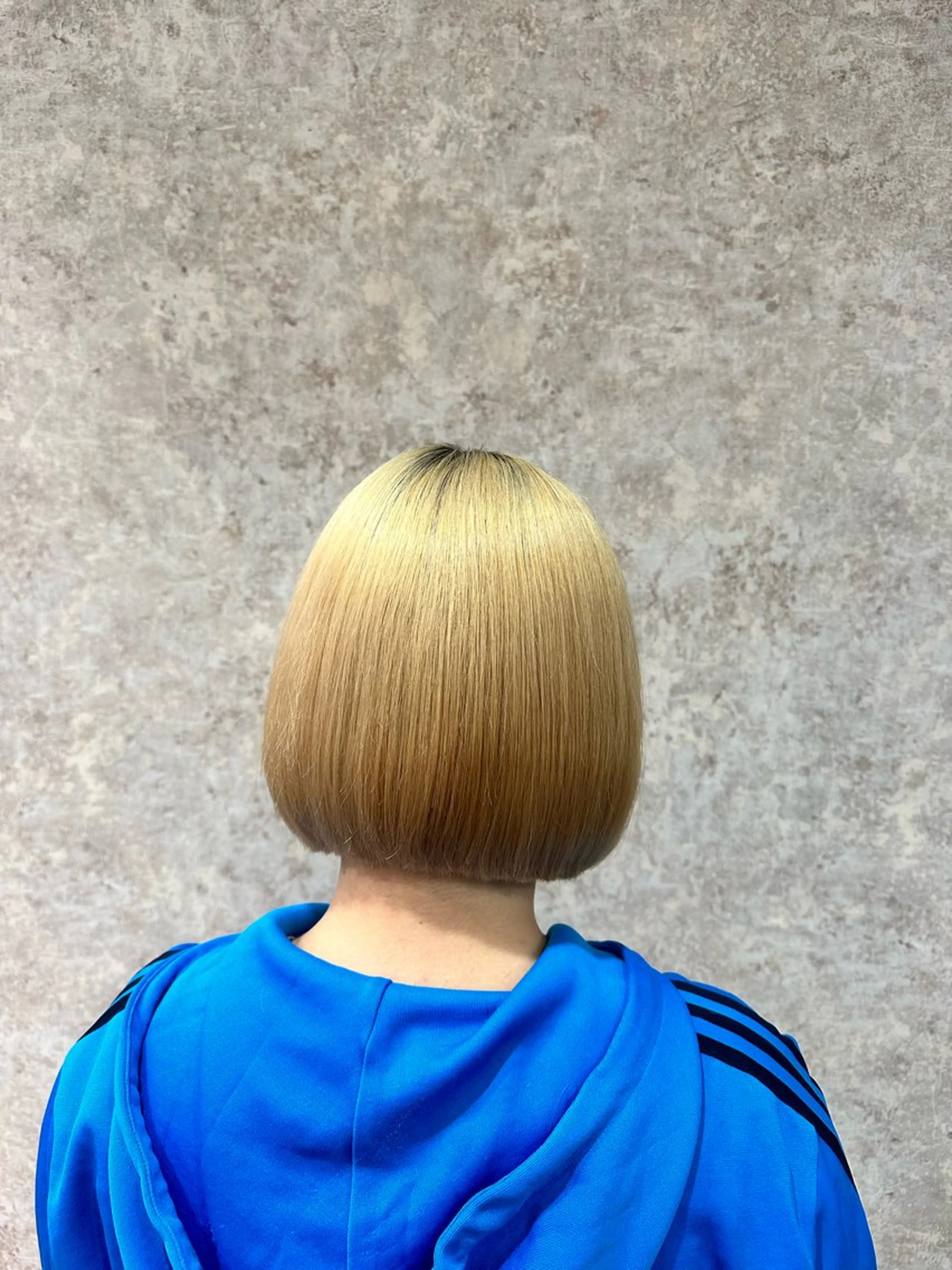 カラー ボブ ブリーチカラー/ わきたちえ🌻のヘアスタイル