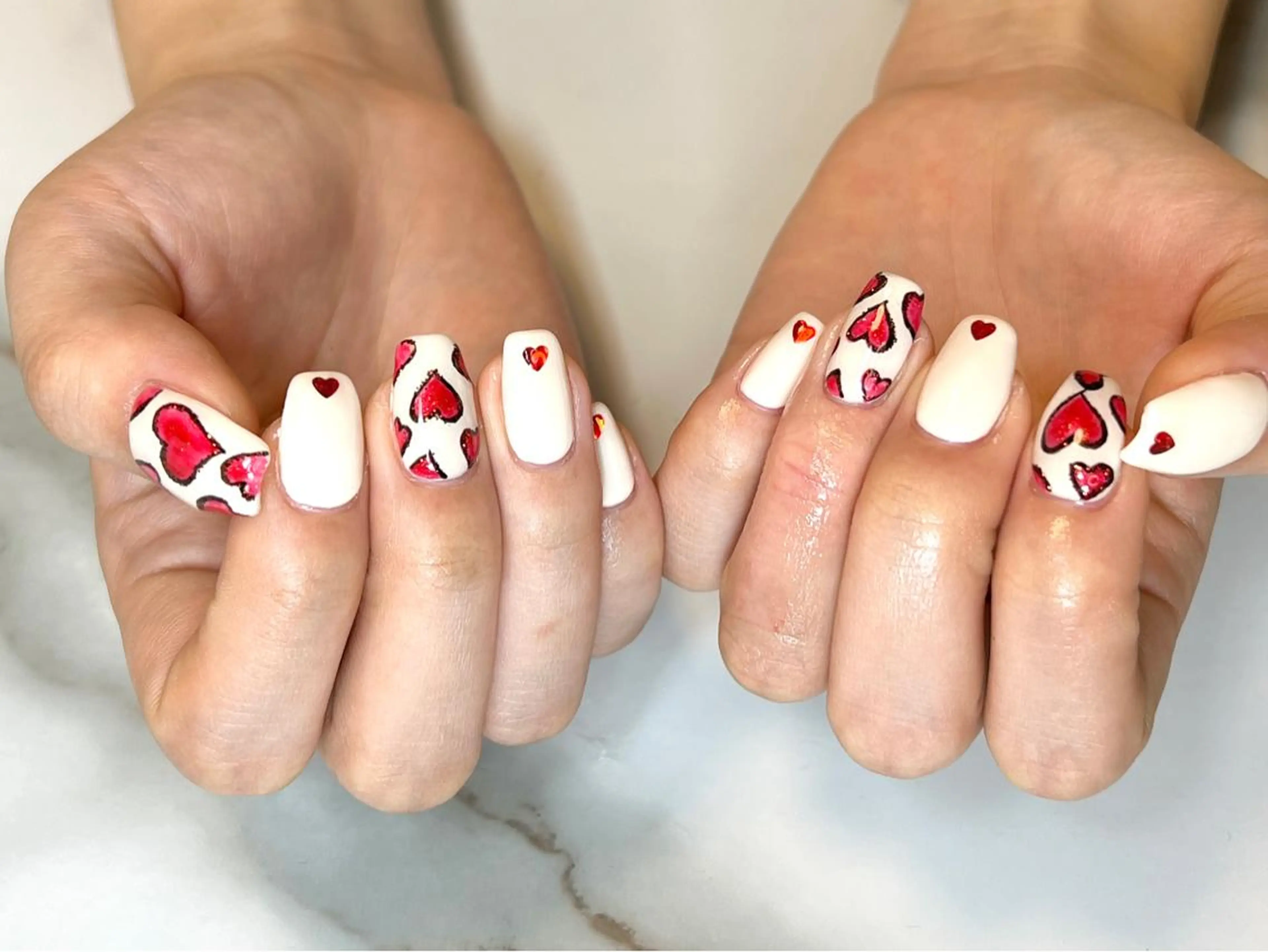 セミロング ネイリスト シンのネイルデザイン