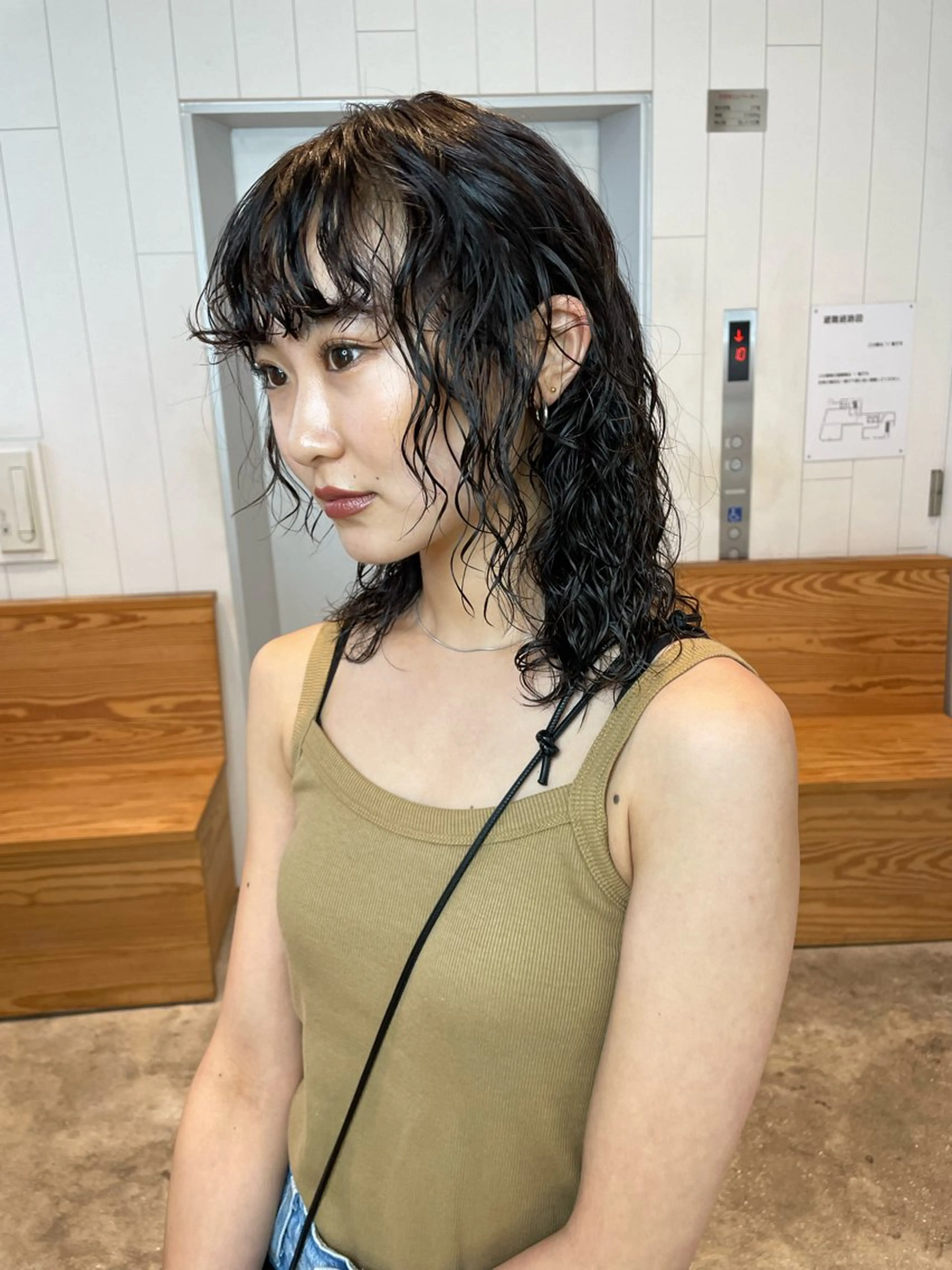 ミディアム カラー ミディアムレイヤー ミディアムパーマ レイヤーカット パーマ/パーマ落とし 【Kouta】のヘアスタイル