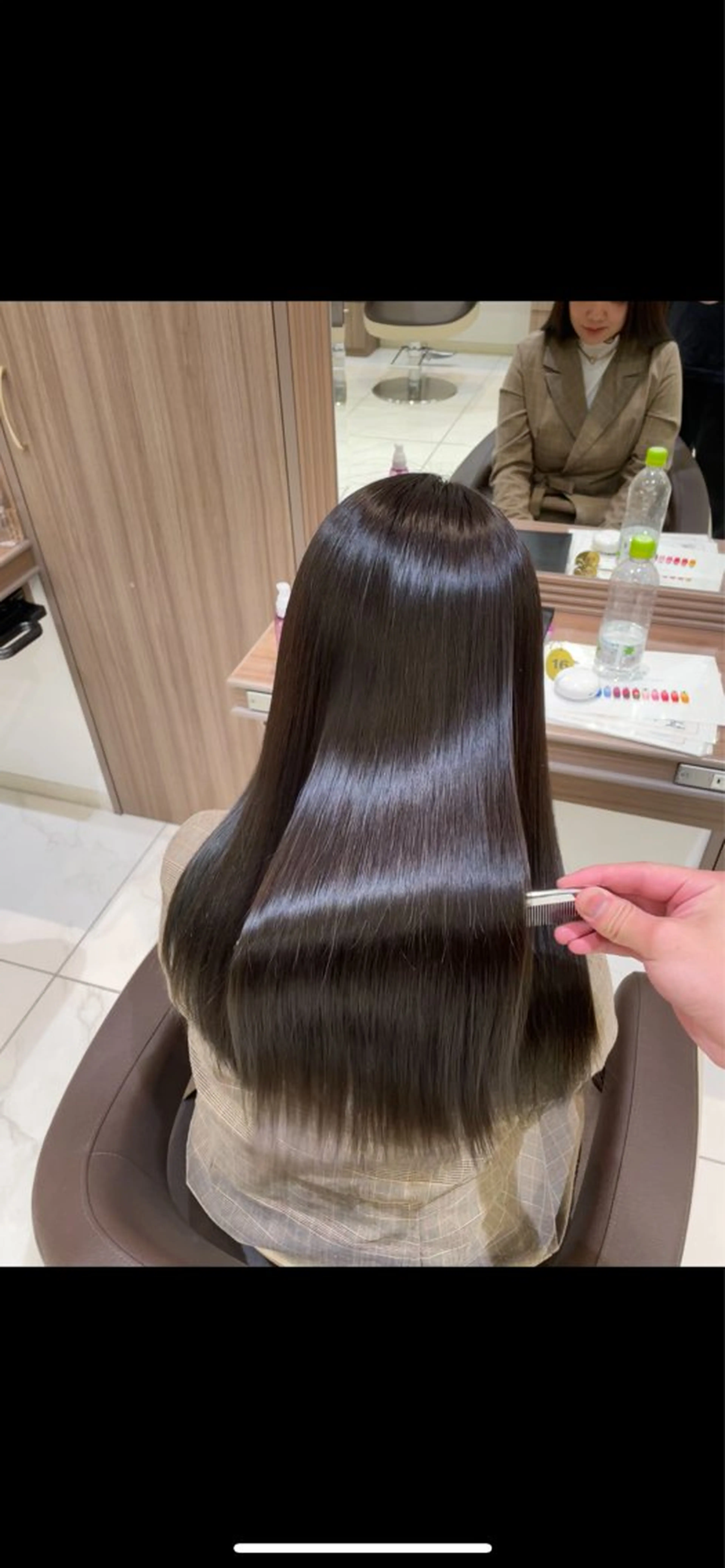 美髪矯正＋カット＋髪質改善トリートメントの写真