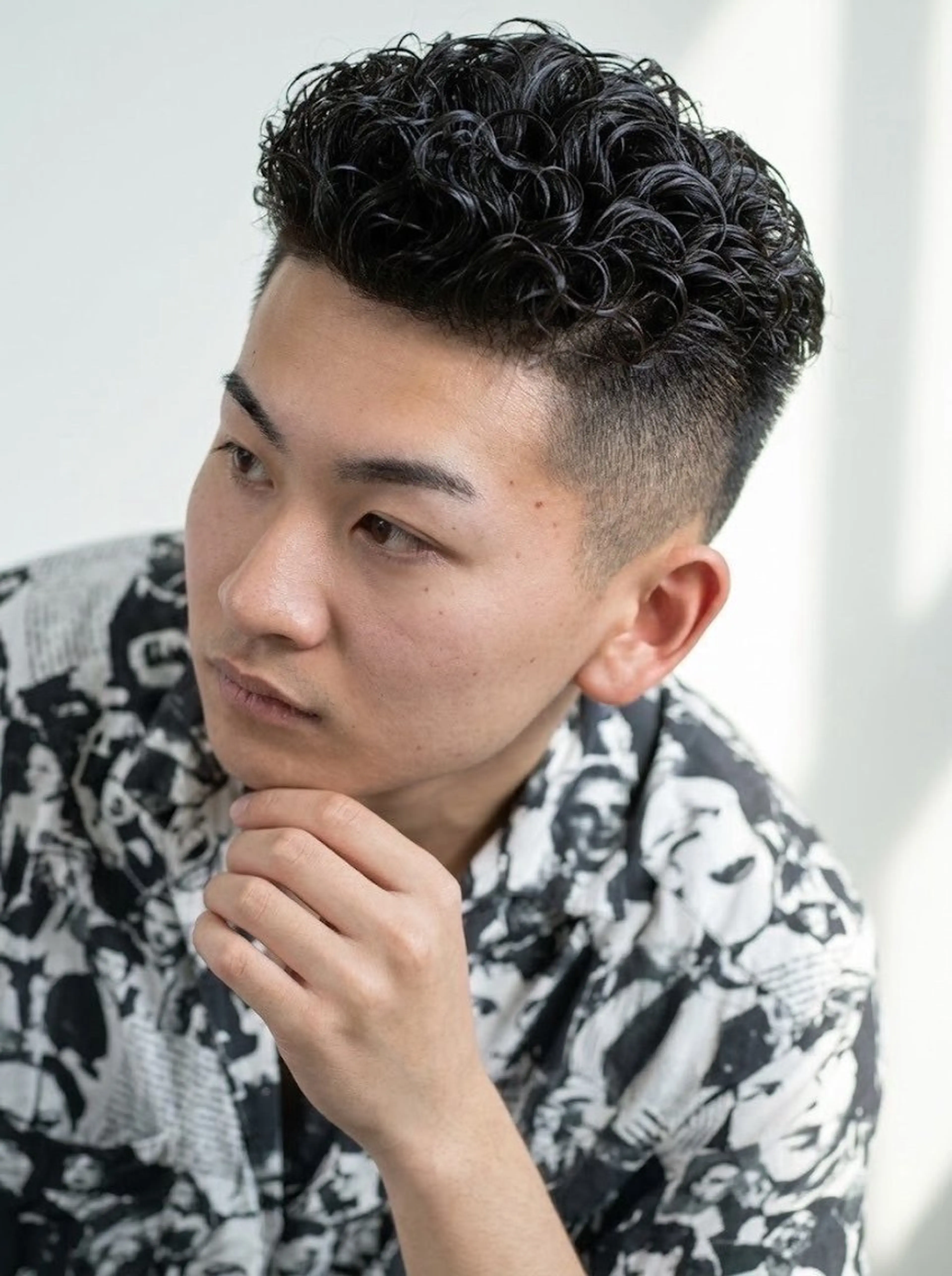 ショート メンズ 深井 龍生のヘアスタイル
