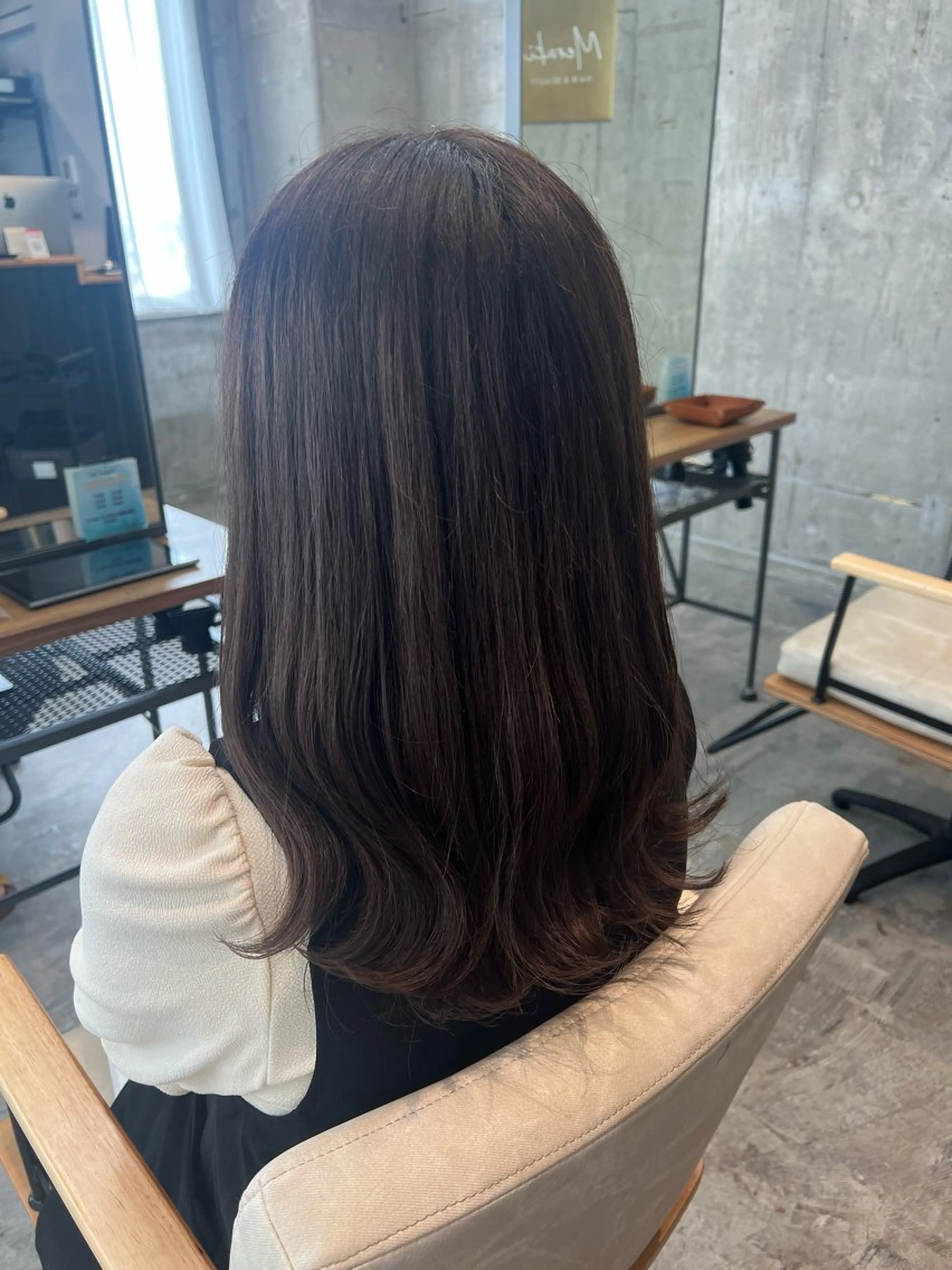 ロング カラー グレージュ ヘアカラー トリートメント 韓国風ヘア 🇰🇷清水しいなのヘアスタイル