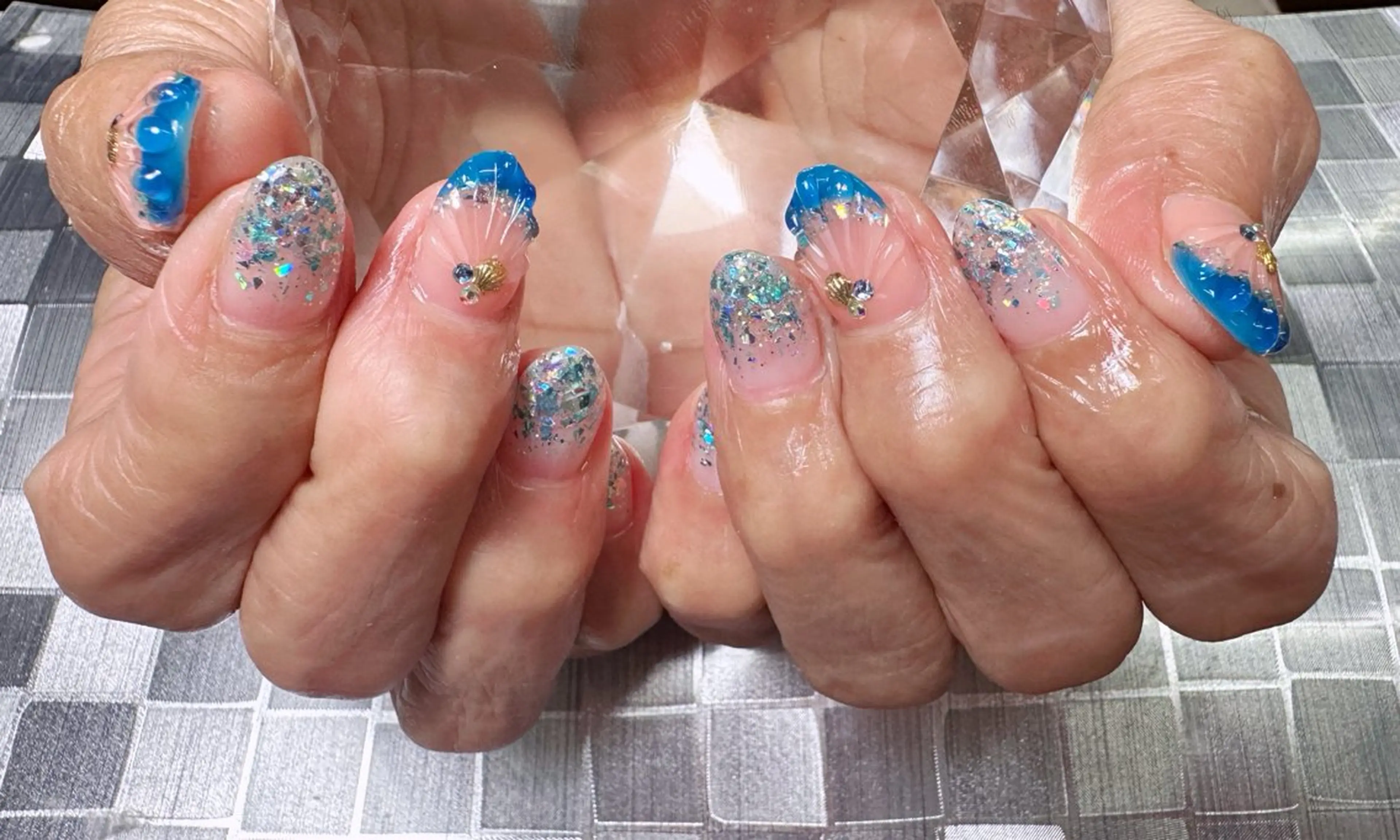 ネイル ハンドネイル Regulus 光田のネイルデザイン