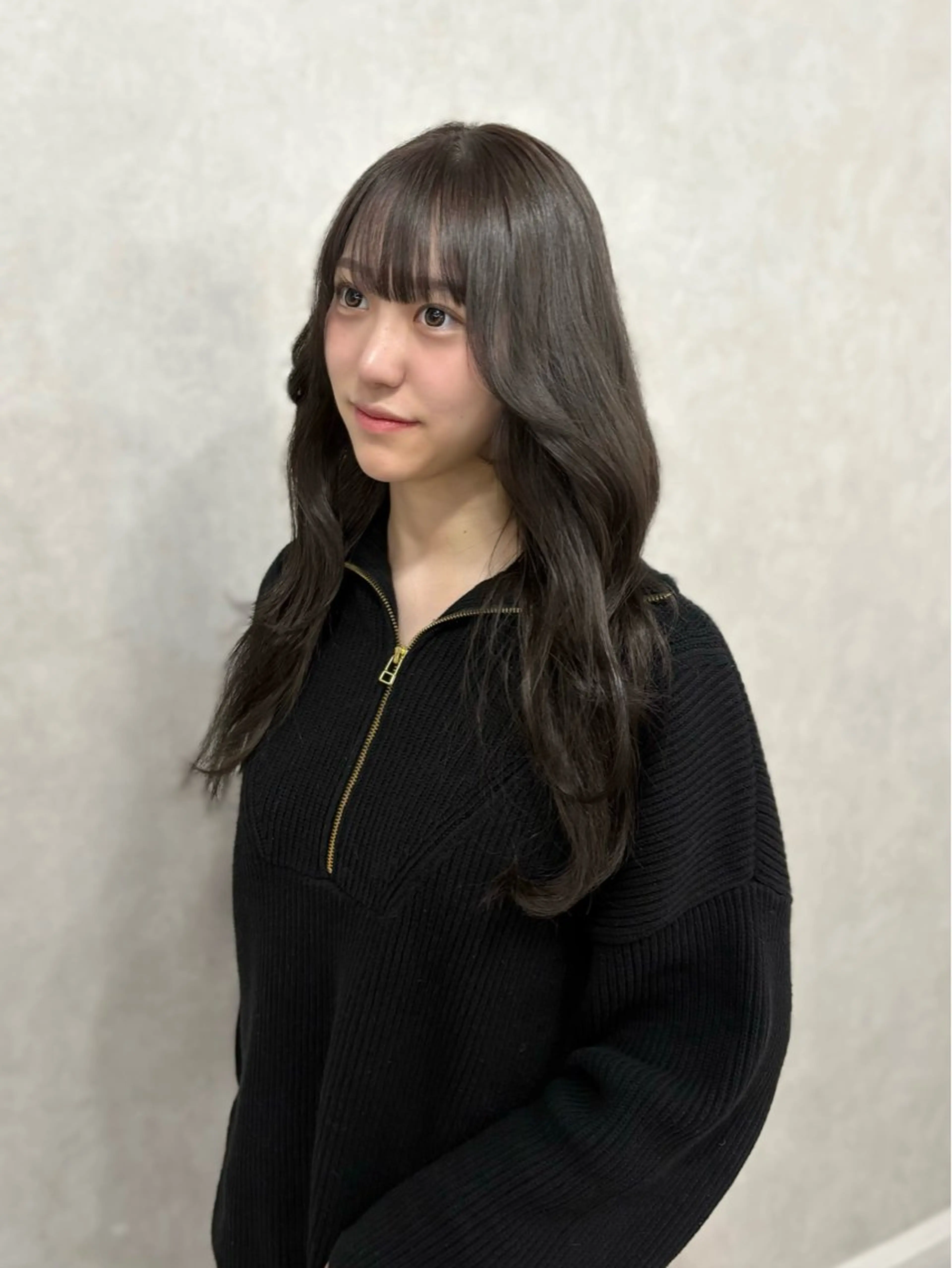 ロング カラー ショコラグレージュ グレージュ カット ヘアカラー 盛れる顔まわり✨🎀 レイヤー別所好葉のヘアスタイル