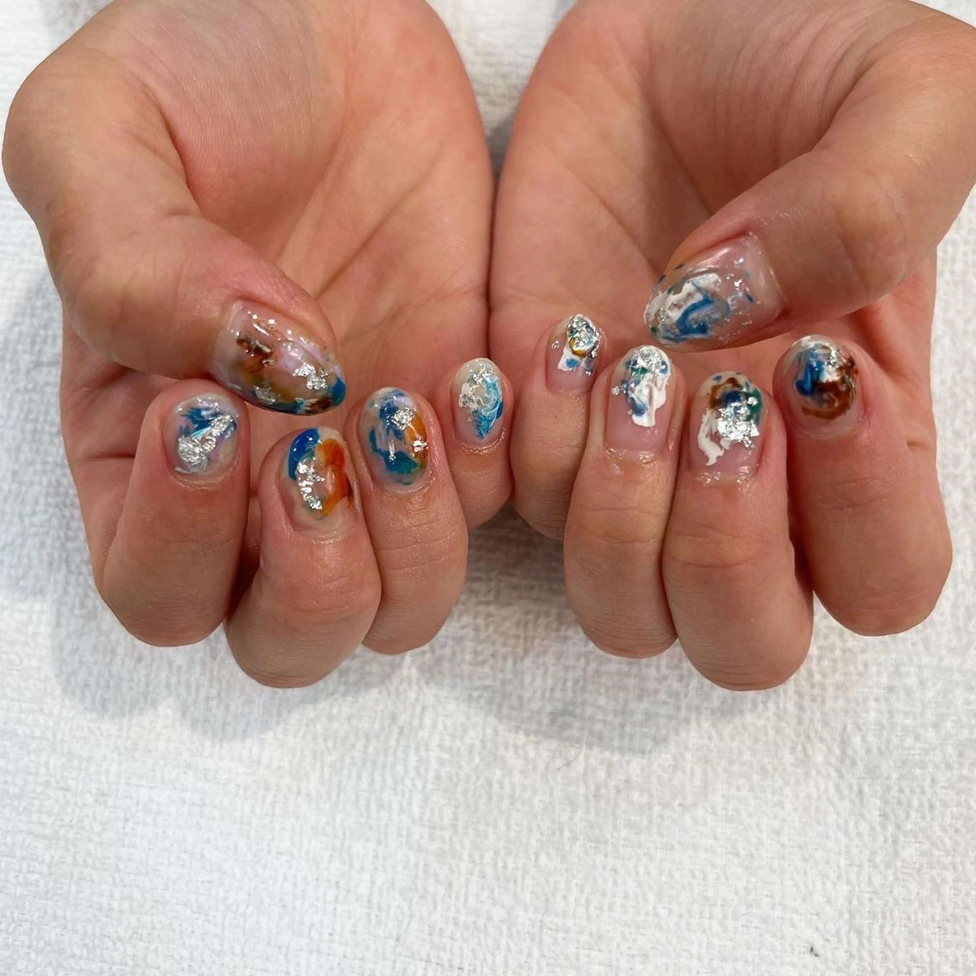 ネイル ウスイマイコ カット/ケアカラーのヘアスタイル