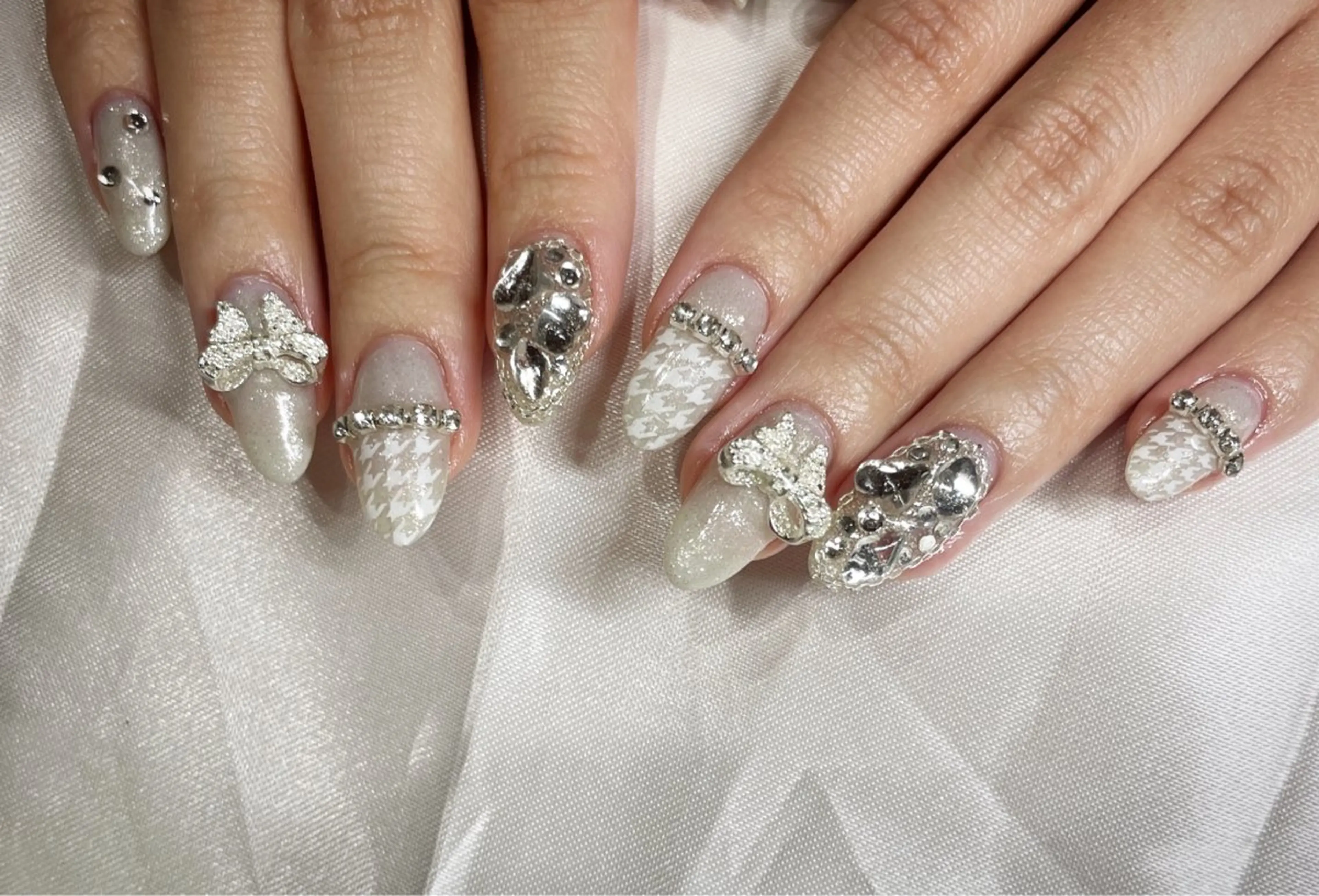 メンズ ネイル Chérinail 爪のお手入れのネイルデザイン