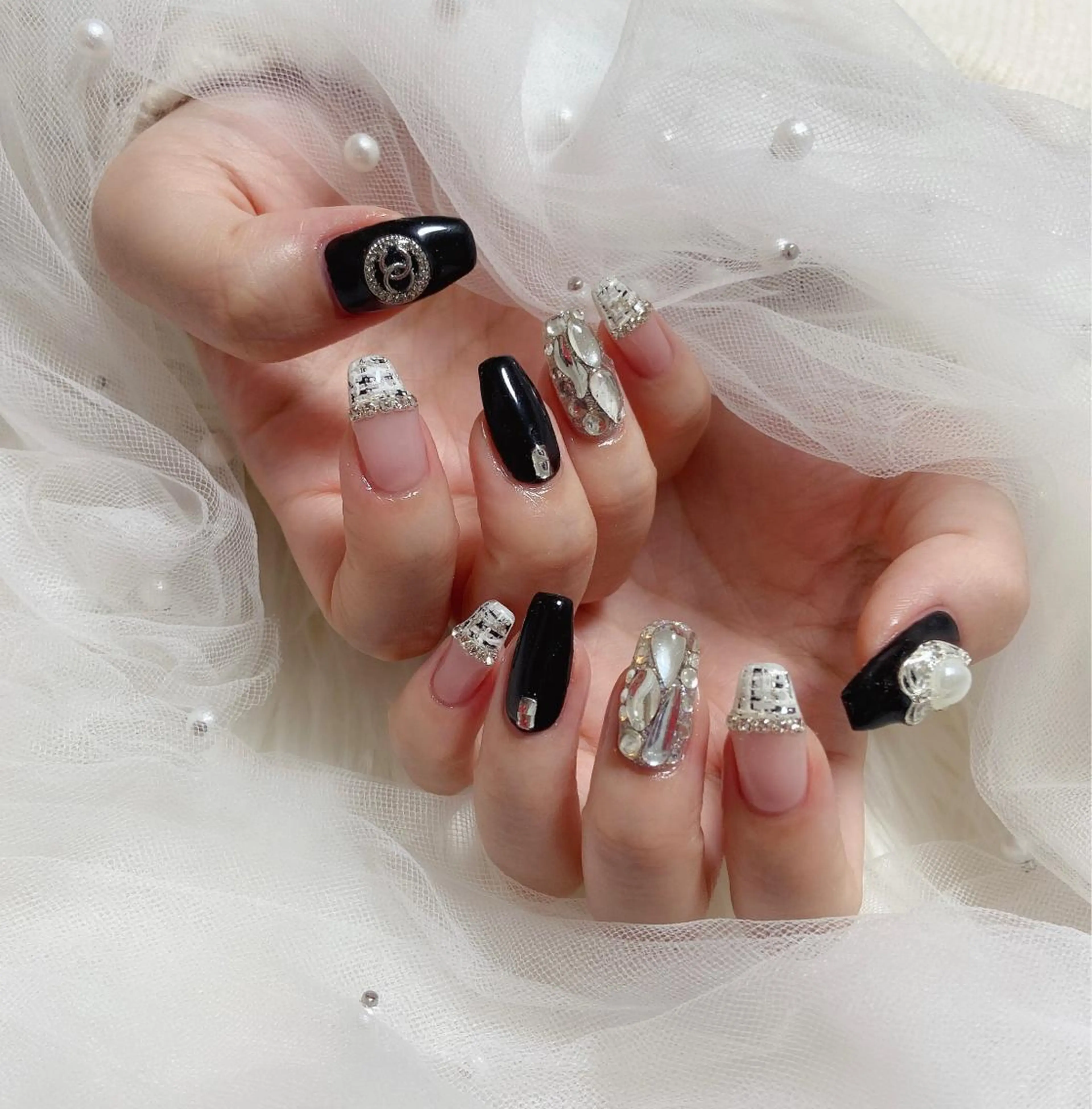 ネイル ハンドネイル ＆ME アンドミーのネイルデザイン