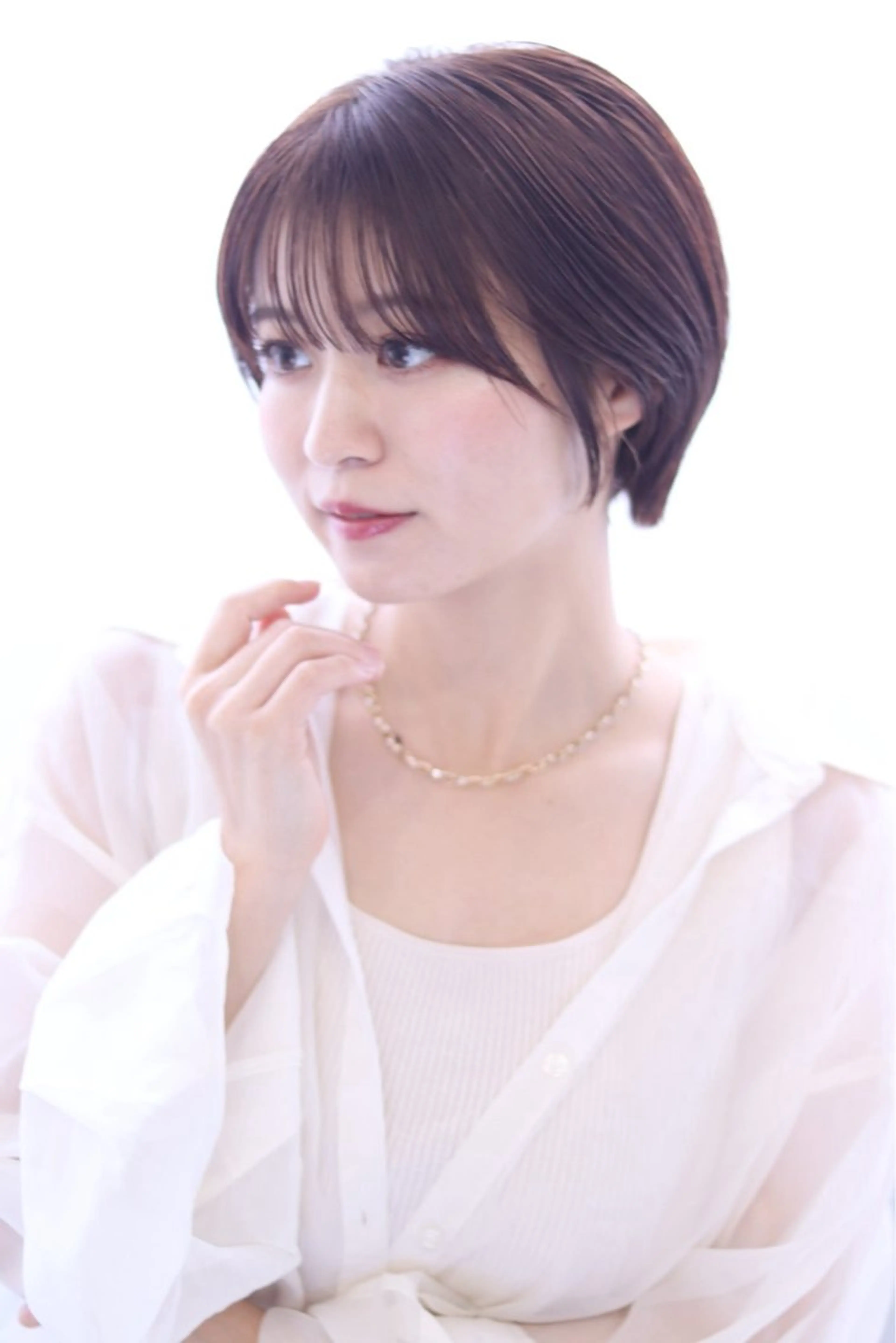 ショート 山﨑彩乃 🫧 髪質改善✨️のヘアスタイル