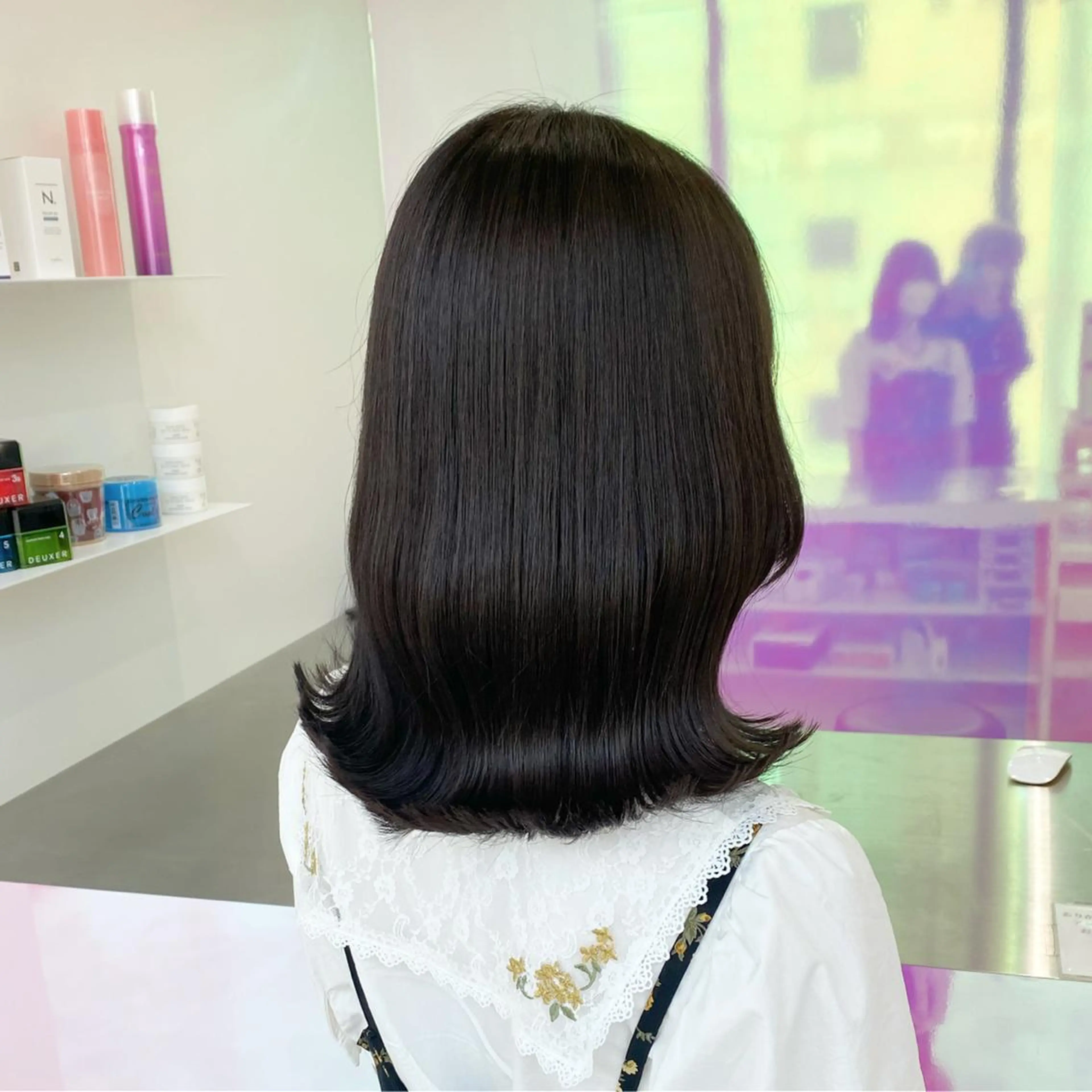 セミロング カラー 💕コテ巻き風パーマ 💕KEIYA 💕のヘアスタイル