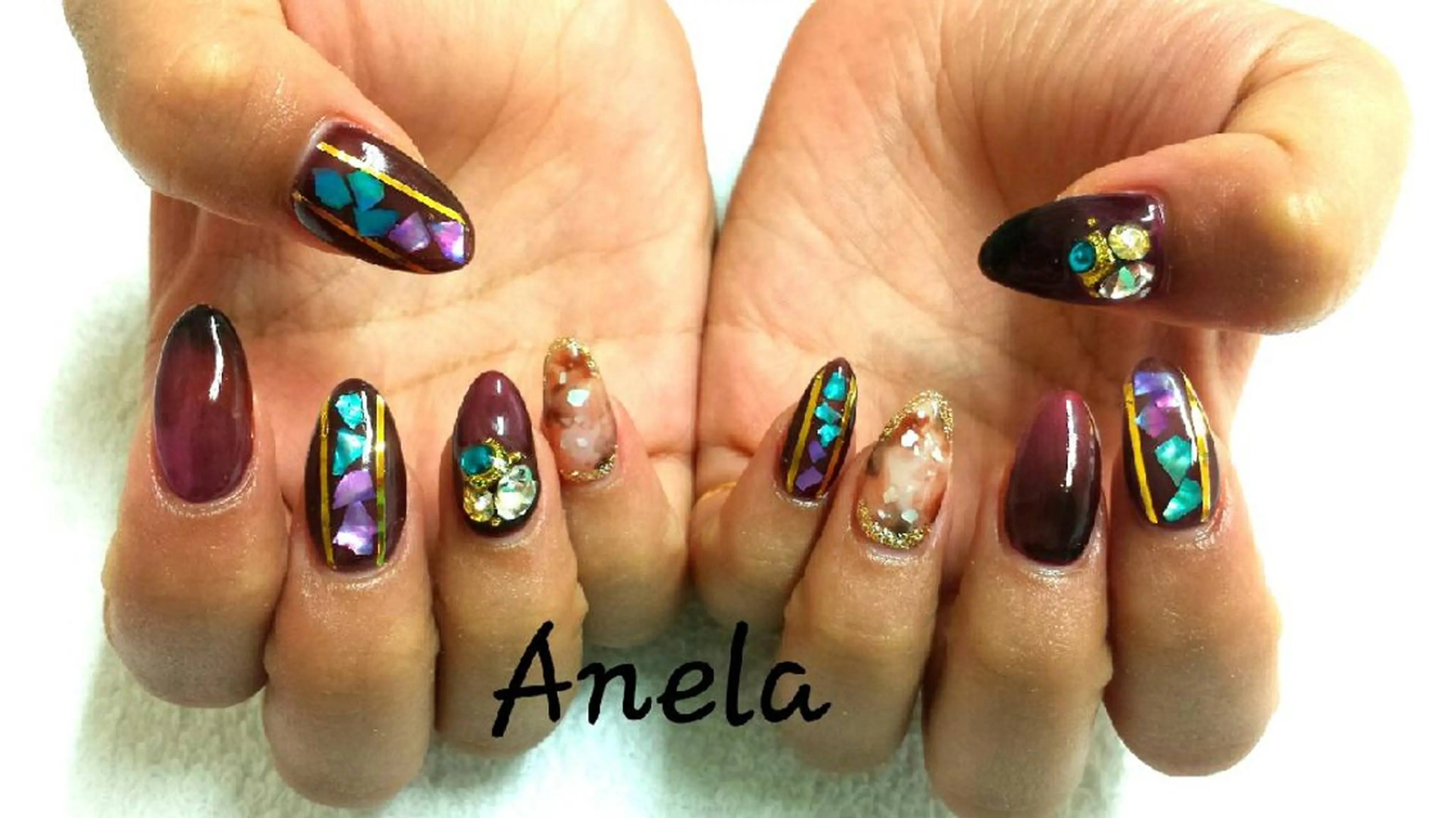 ネイル 河野ちえ (雑誌掲載サロン)のネイルデザイン