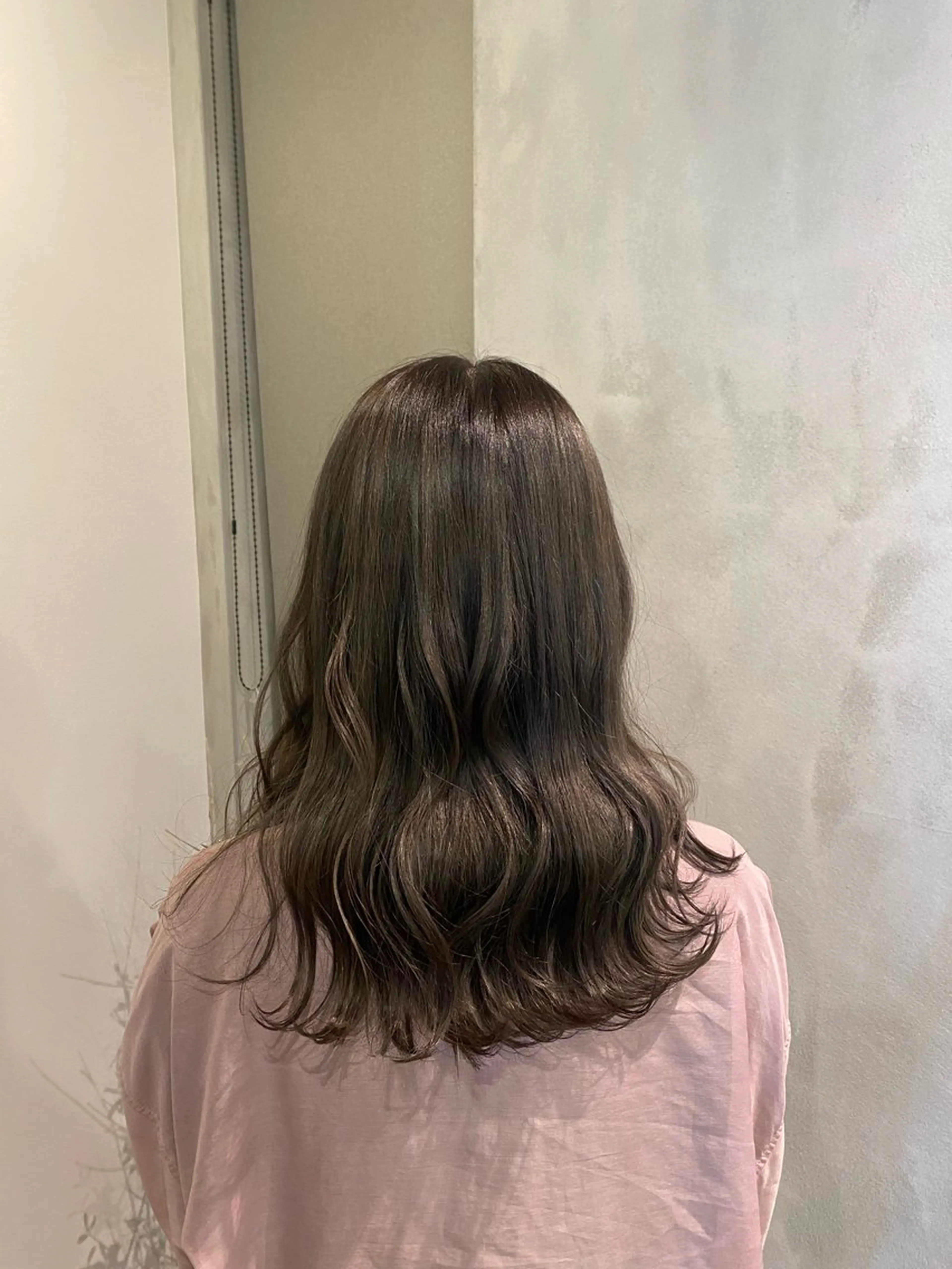 カラー ブリーチ 宮島 華湖のヘアスタイル