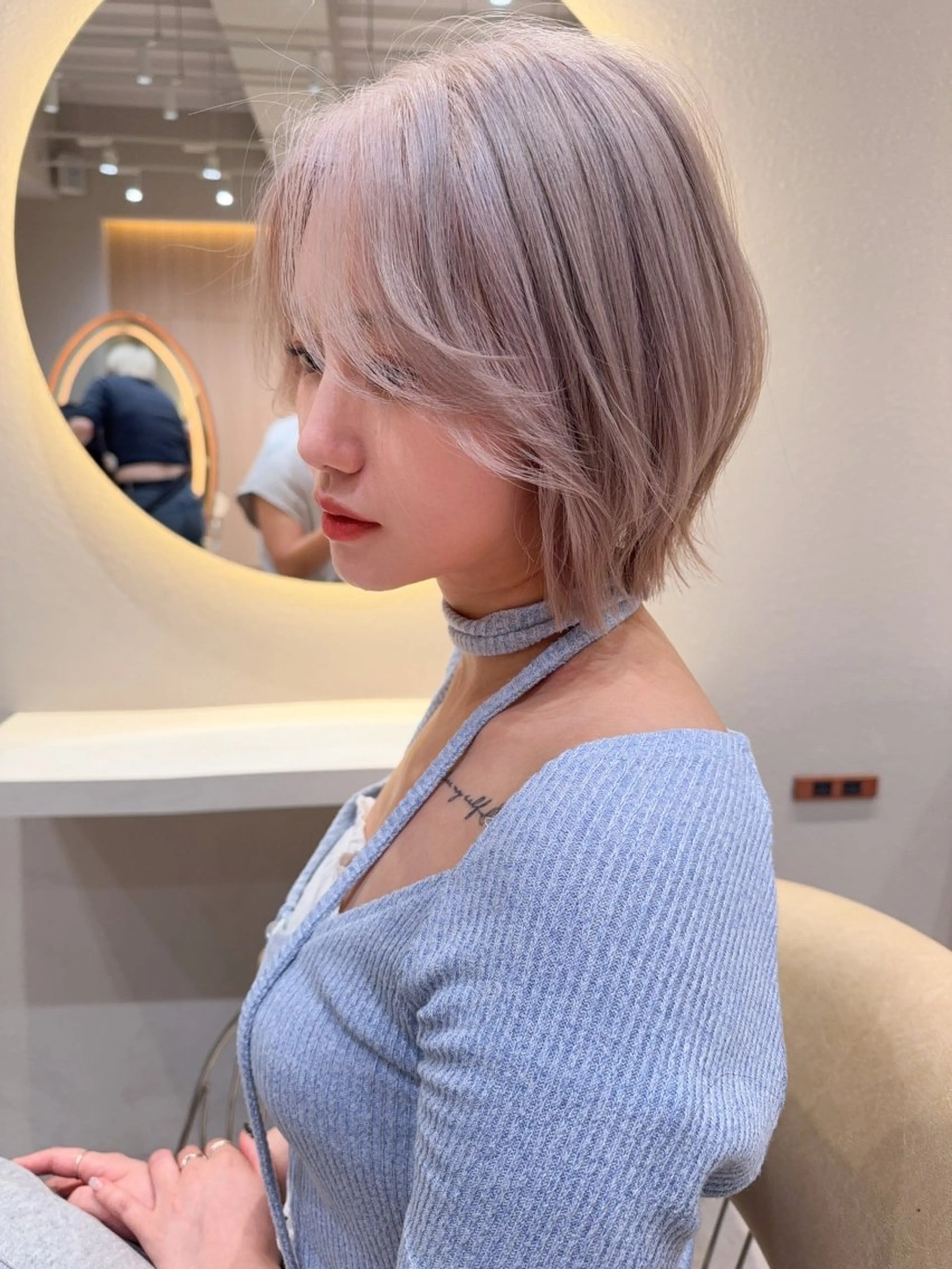 ショート カラー カット ヘアカラー トリートメント レイヤー❣️縮毛矯 川村利幸のヘアスタイル