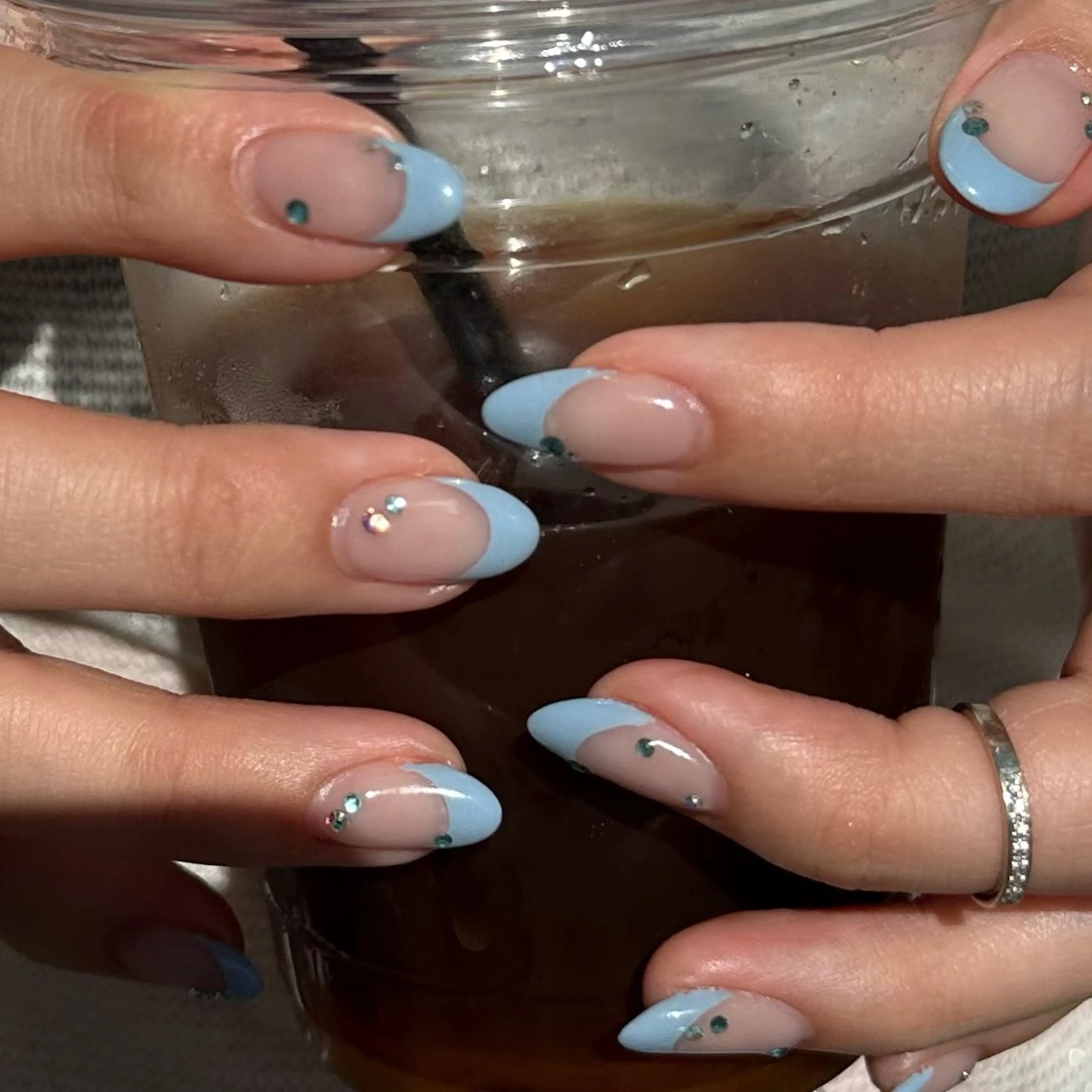 ネイル ストーンネイル ハンドネイル Sarina ⋆⭒˚ mavieのネイルデザイン