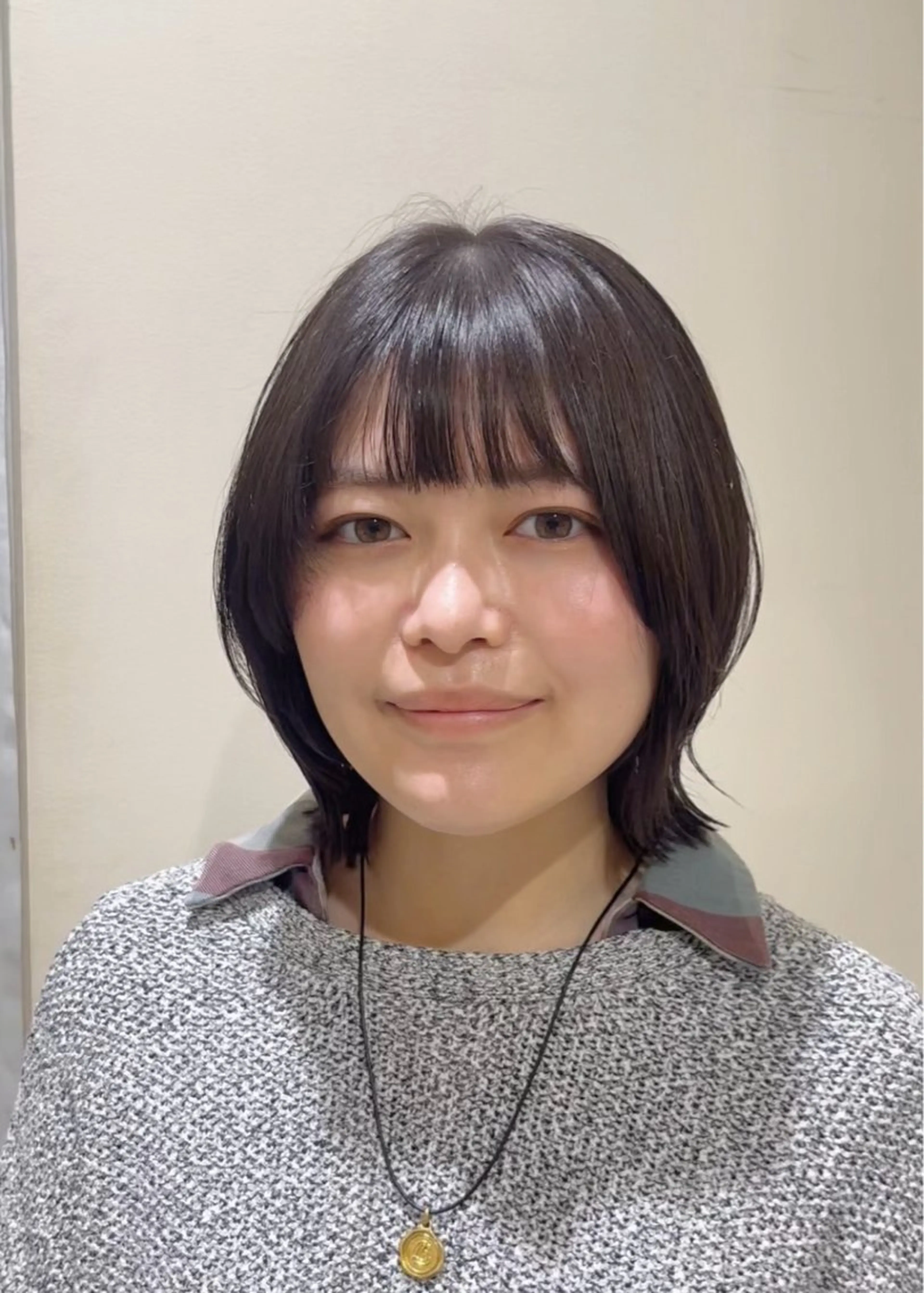 ミディアム カラー 透明感カラー カット ヘアカラー 山口 陸のヘアスタイル