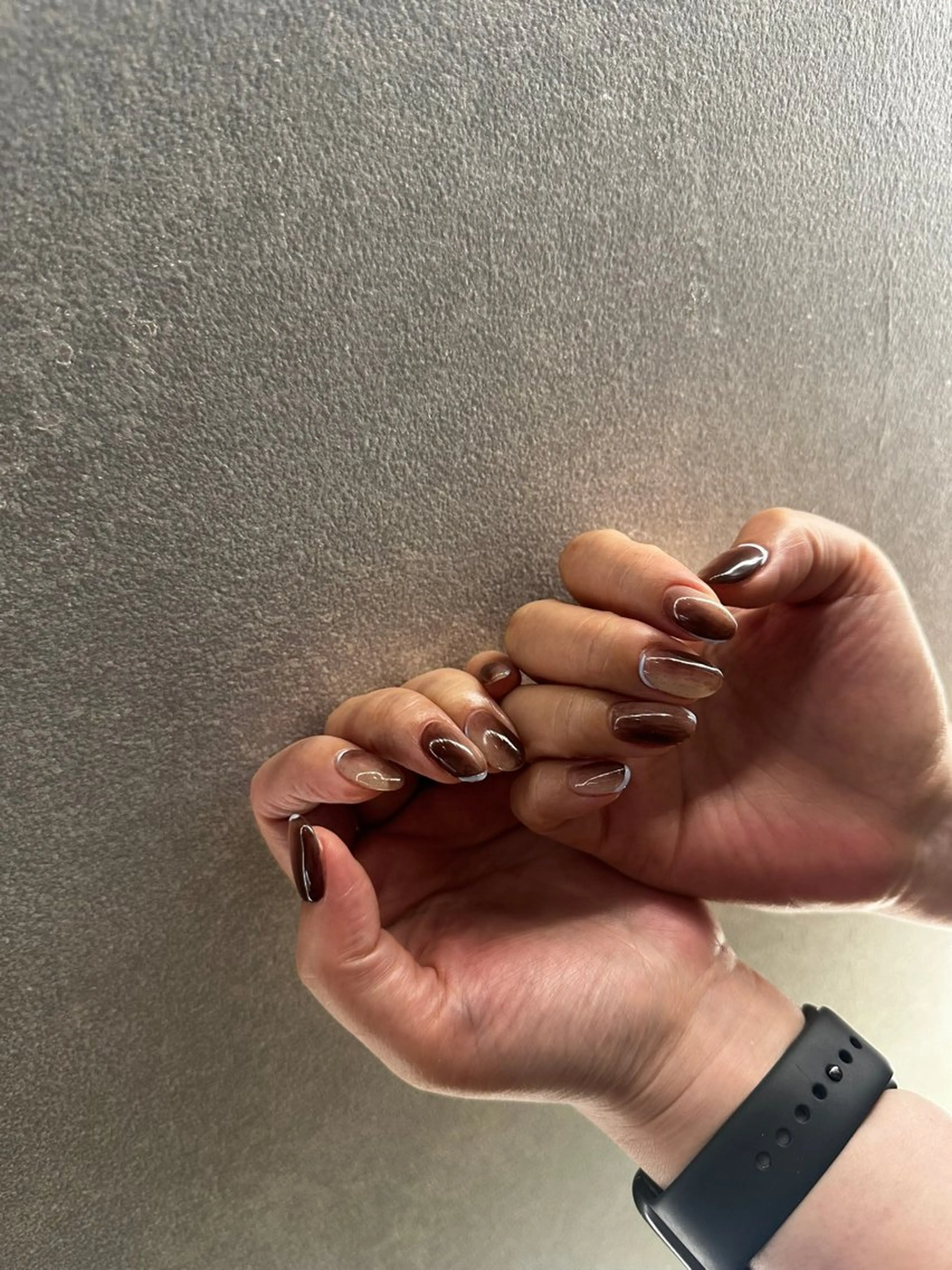 ネイル アートネイル マグネットネイル ミラーネイル ニュアンスネイル ハンドネイル Natsuko 🪼のネイルデザイン