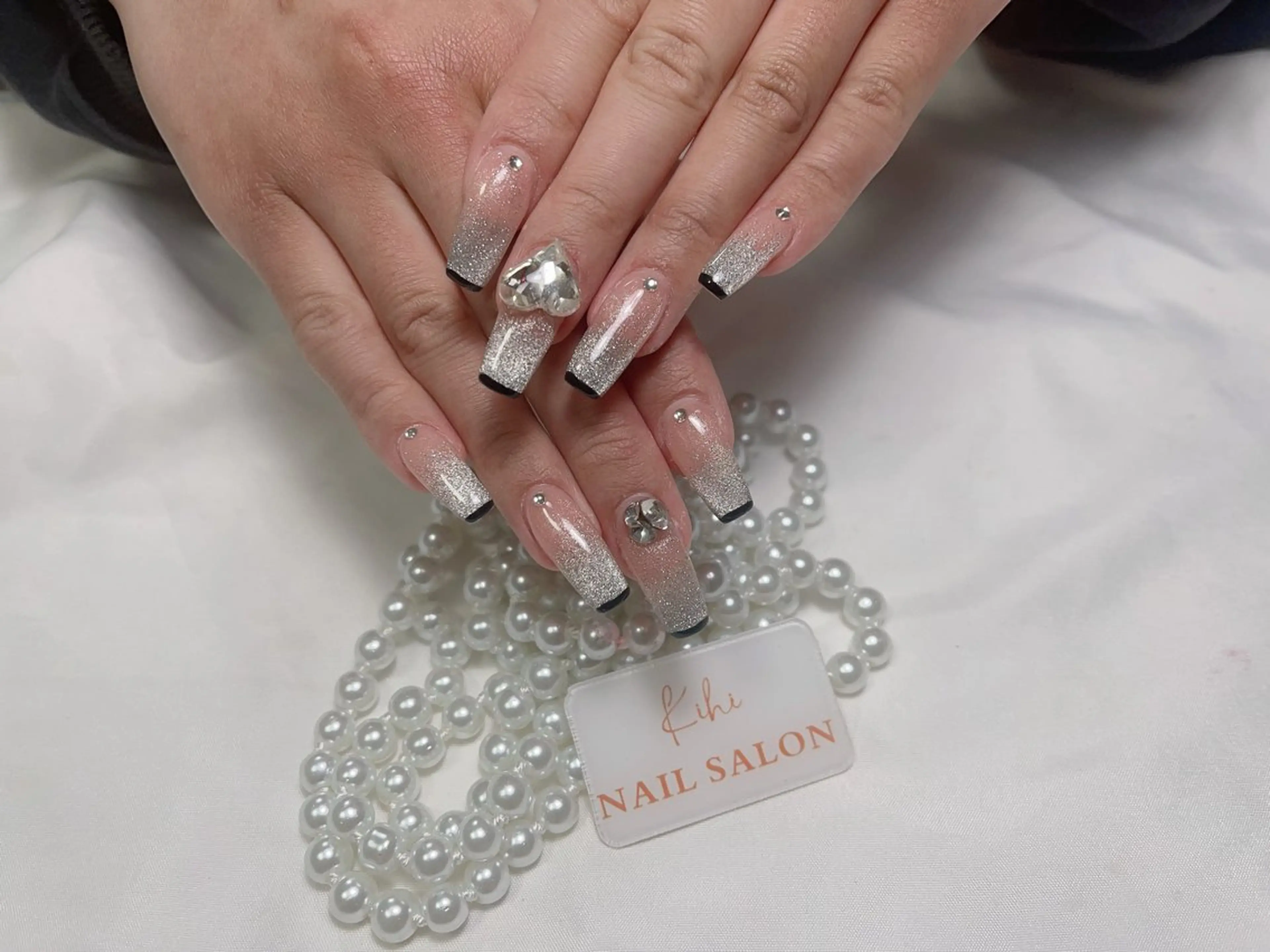 ネイル アートネイル フレンチネイル ジェルネイル グラデーション 韓国ネイル ハンドネイル ハンドケア さくら💮💮 【オフ無料】のネイルデザイン