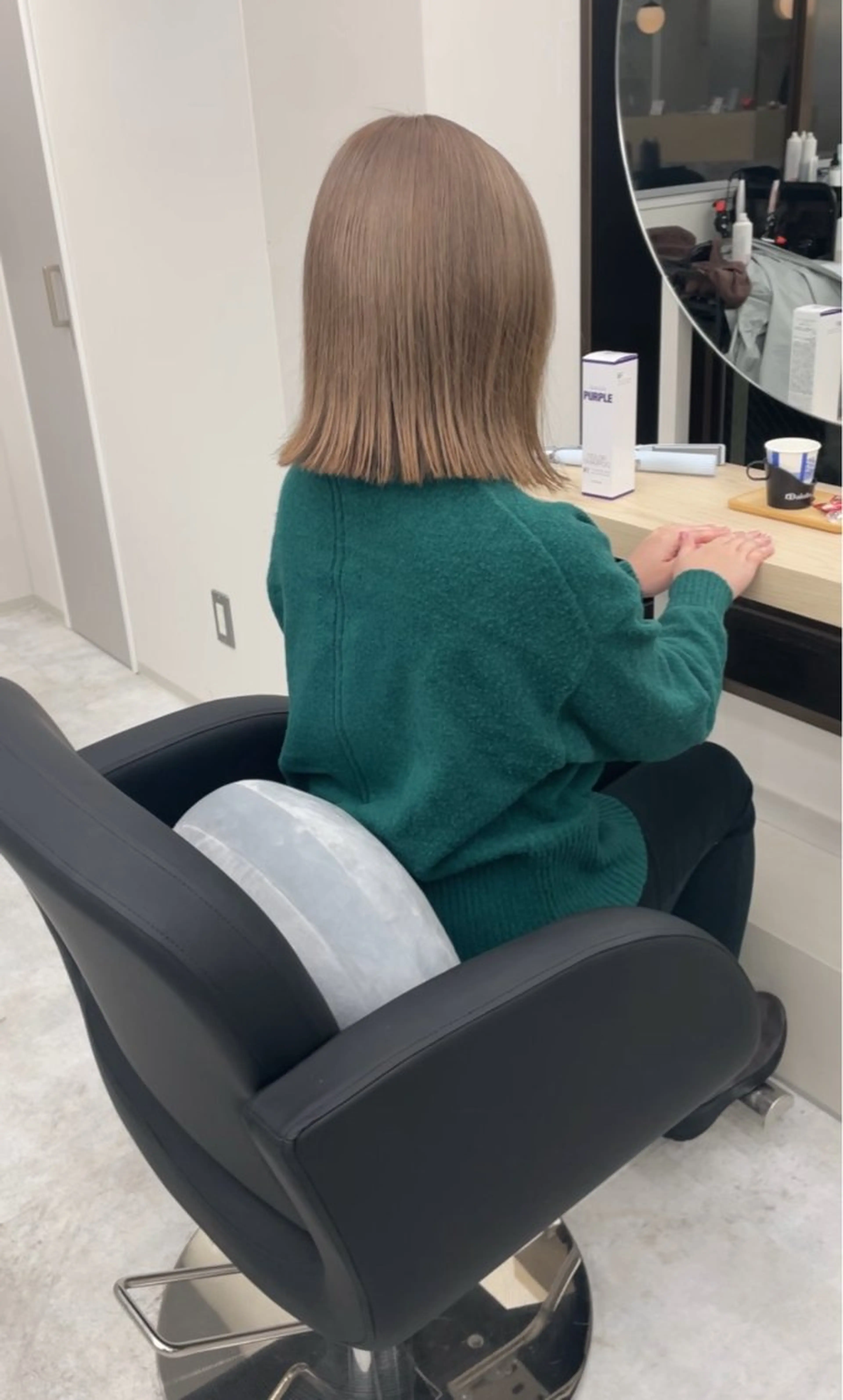 カラー ベージュカラー ダブルカラー ミルクティーベージュ ボブ カット ヘアカラー 『最新ヘア・髪革命』 🐬YUYA🐬のヘアスタイル