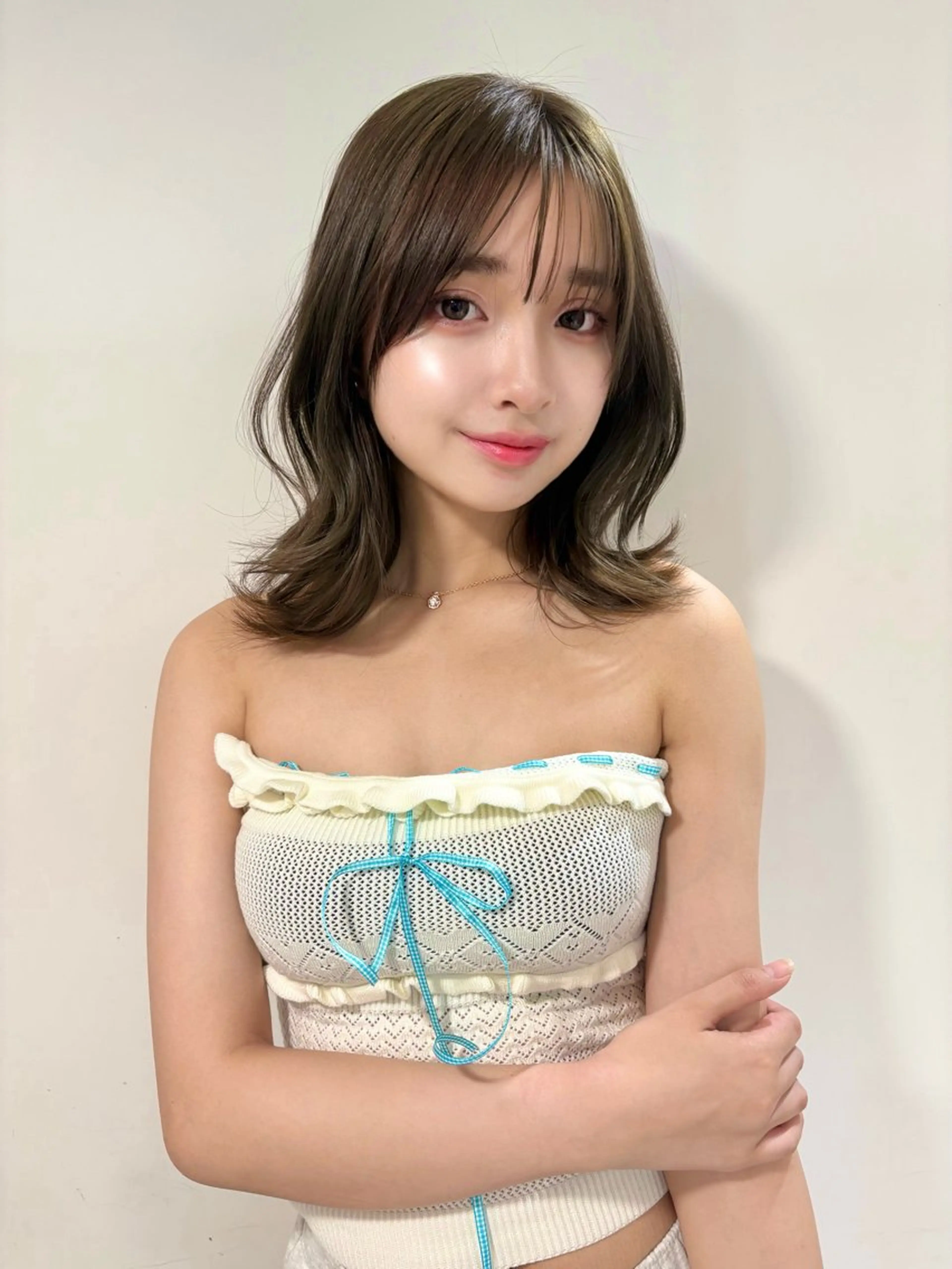 ミディアム カラー くびれヘア レイヤーカット 艶髪/モテヘア🎀 MIHOのヘアスタイル