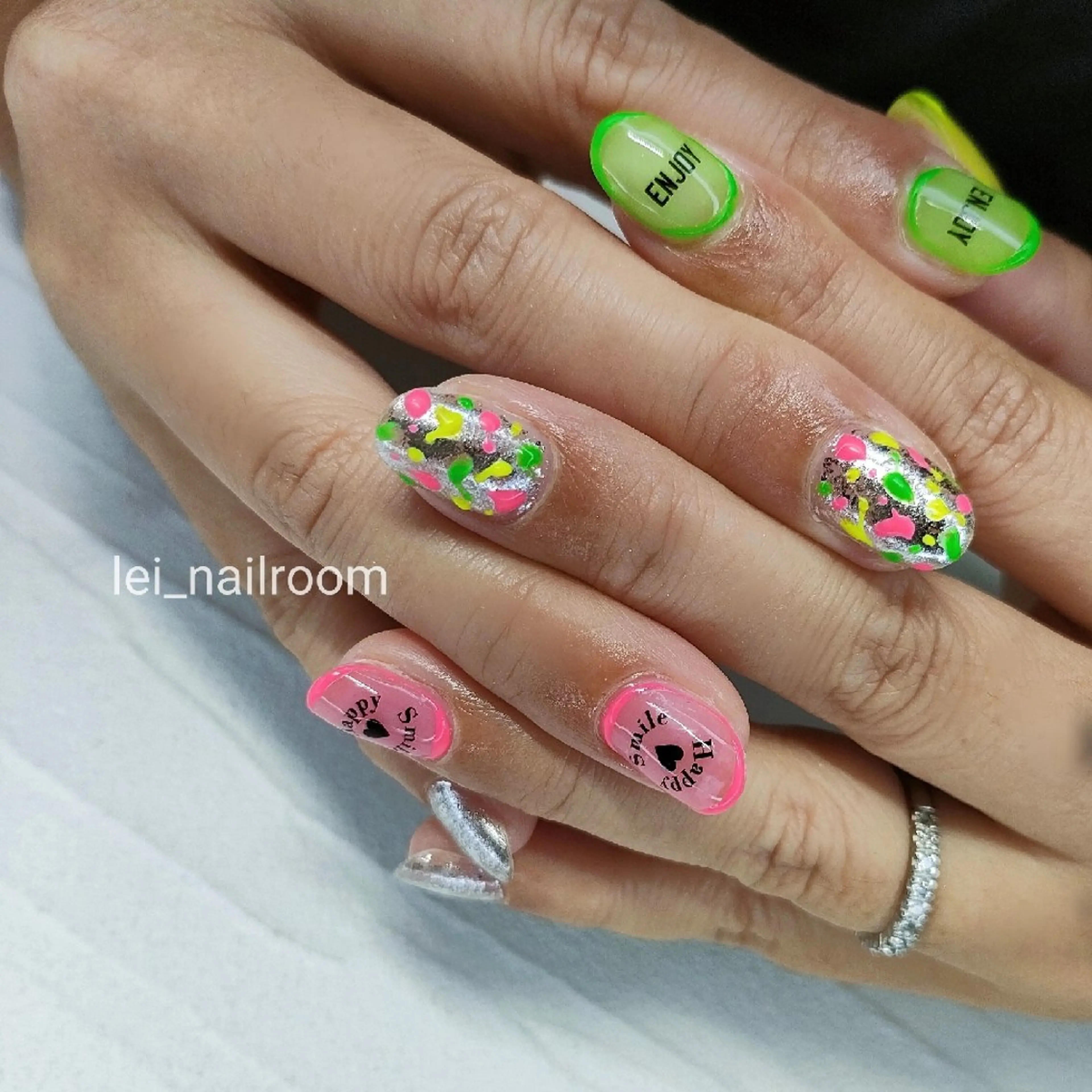 ネイル lei🌼 nailroomのネイルデザイン