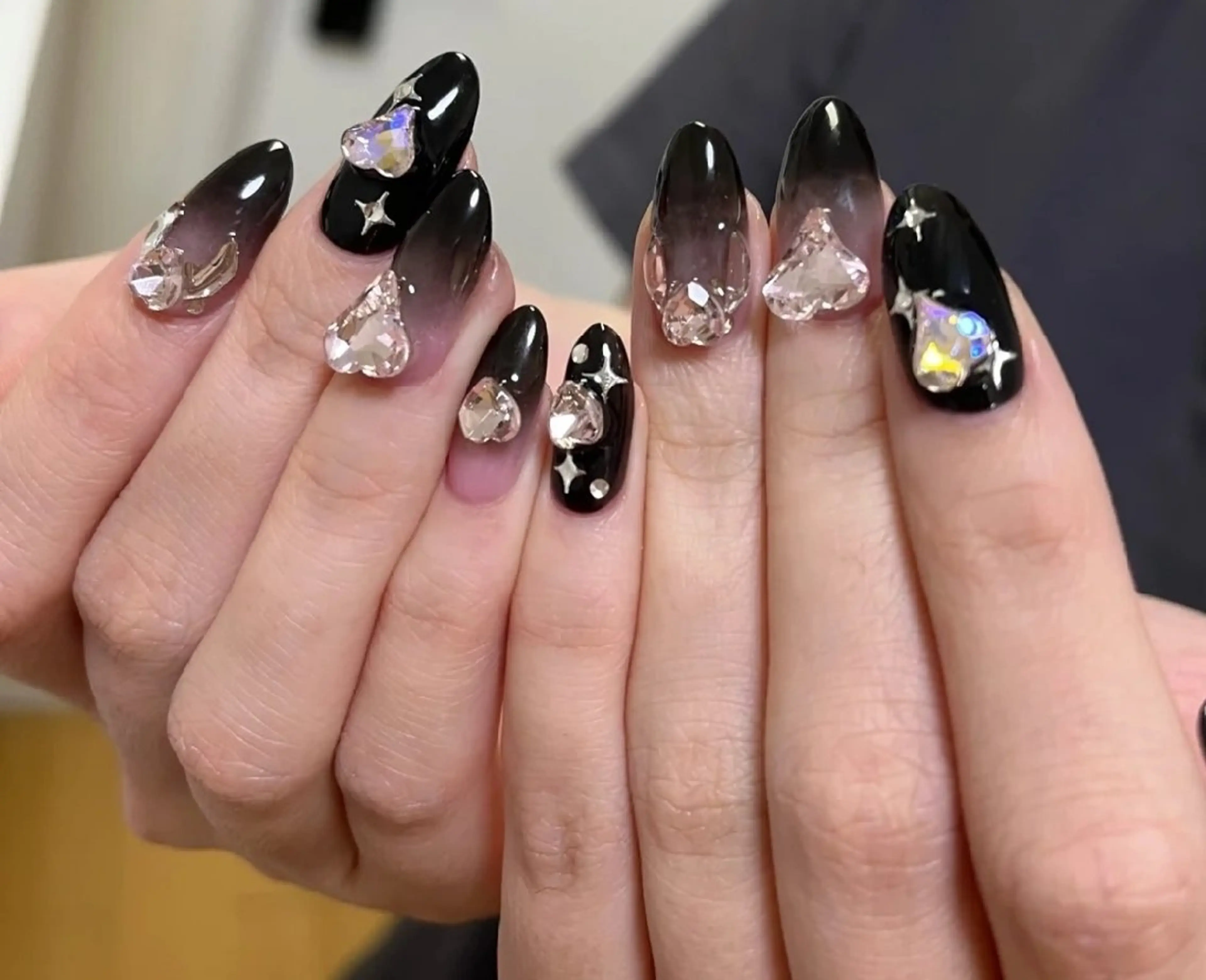 セミロング ninabeauty 新宿のネイルデザイン