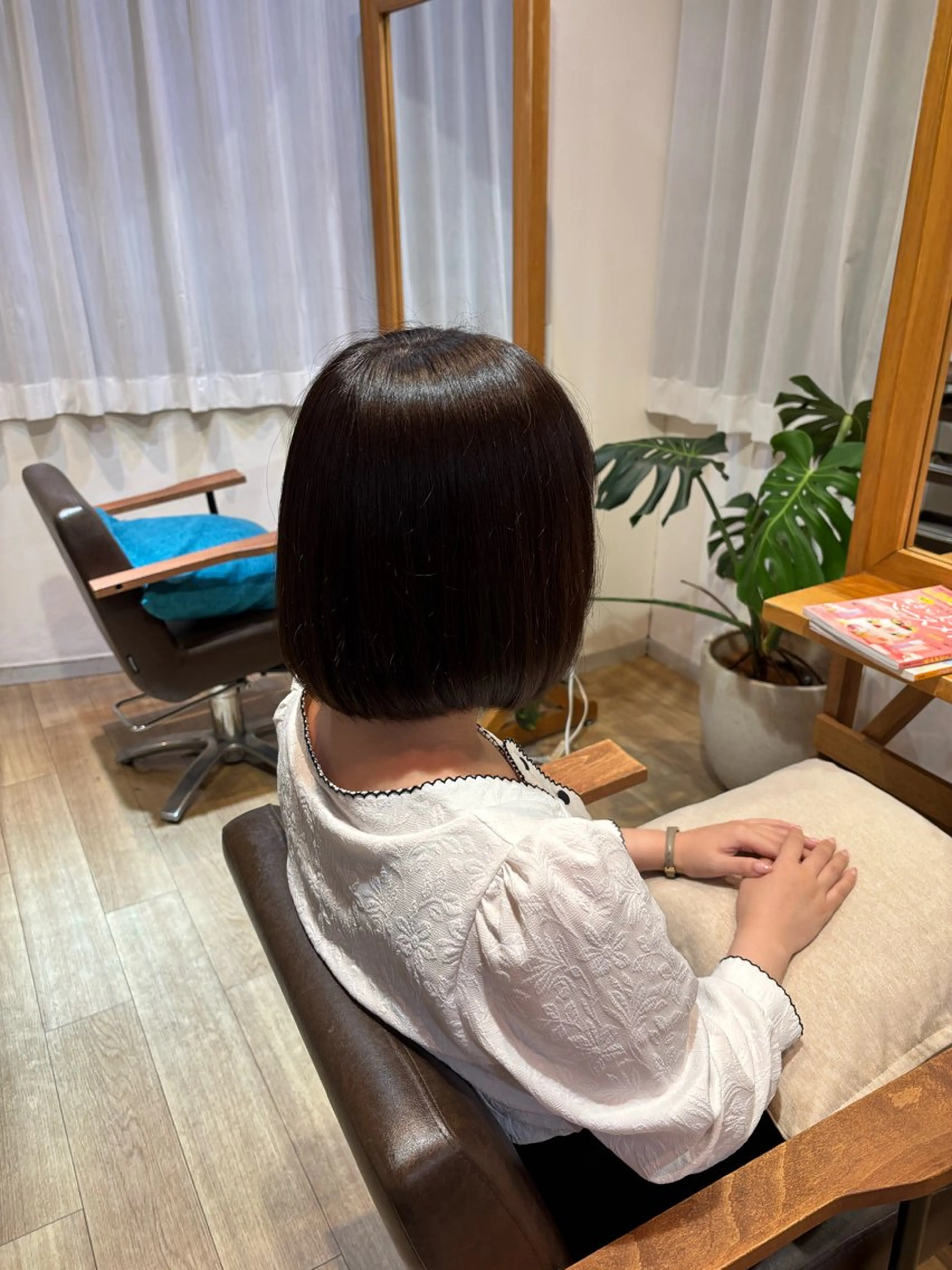 ショート カラー グレージュ オリーブグレージュ オリーブグレー カット ヘアカラー トリートメント RINNO🌷透明感 カラー/縮毛矯正のヘアスタイル