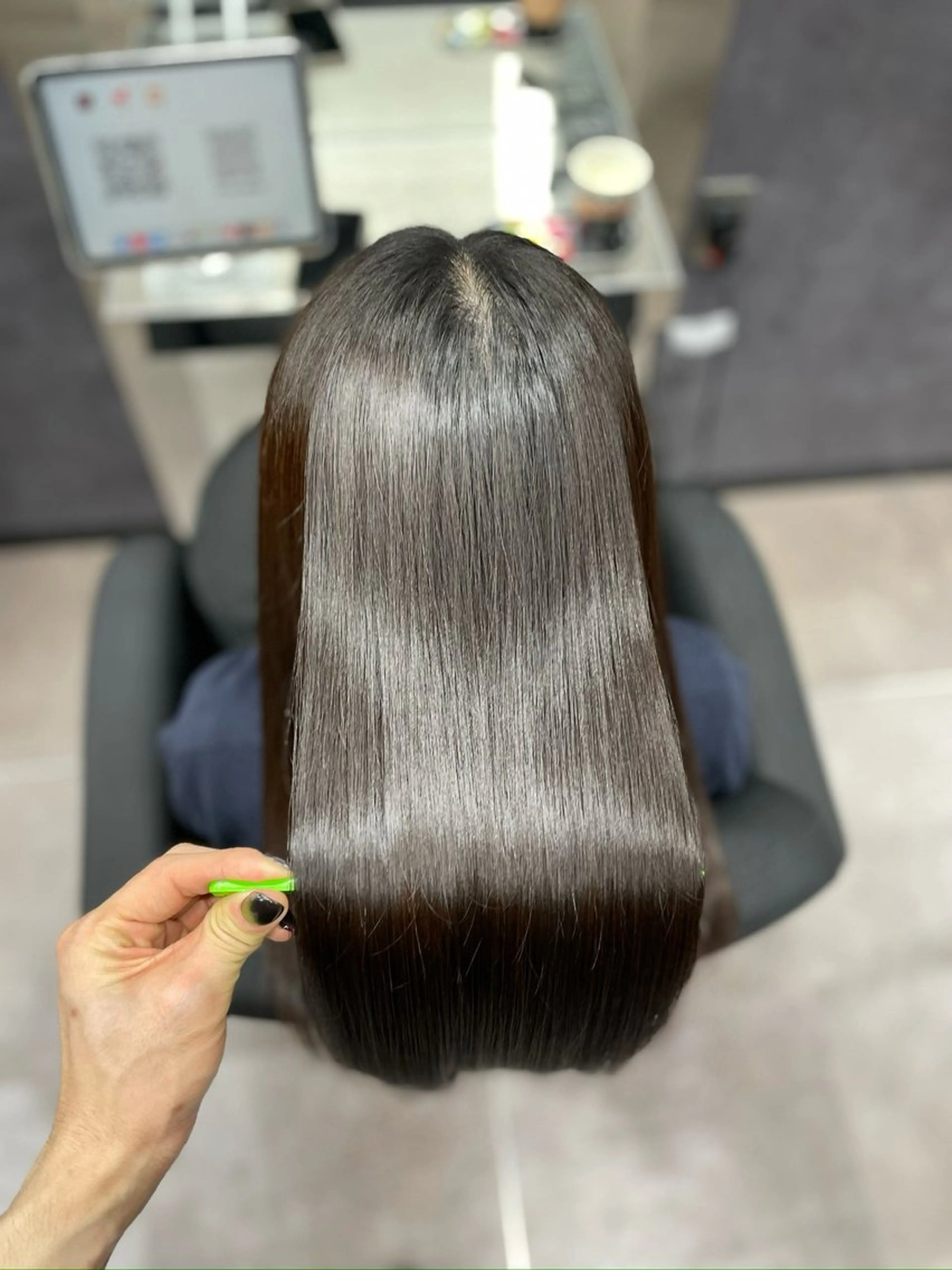 ロング カット ヘアカラー 縮毛矯正 トリートメント CYNTHIADUE 店長｜ IRISUのヘアスタイル