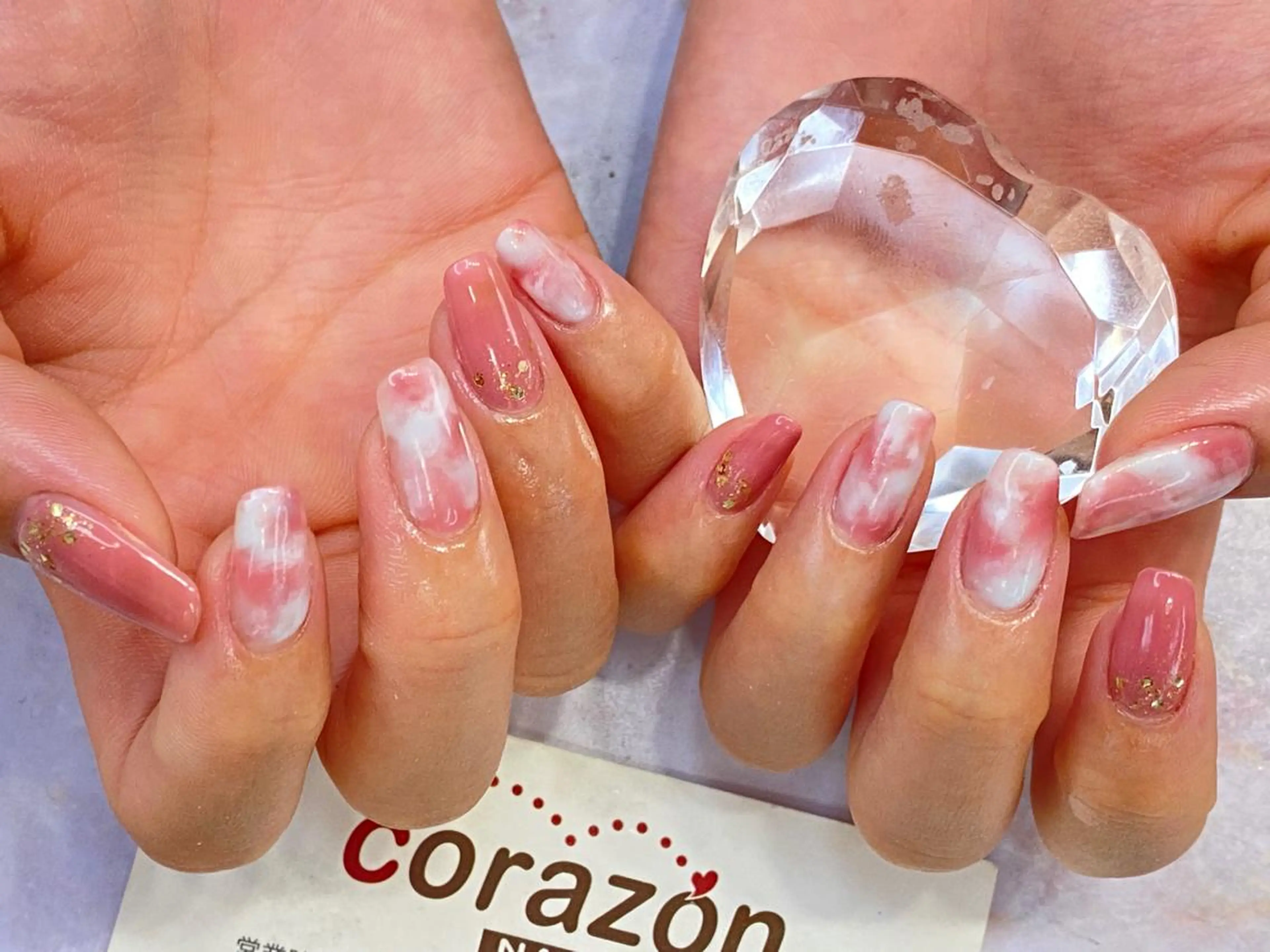 ネイル ゴールド ラメ(グリッター) 水色 大理石ネイル(マーブル) ワンカラーネイル ネイリスト aicoのネイルデザイン