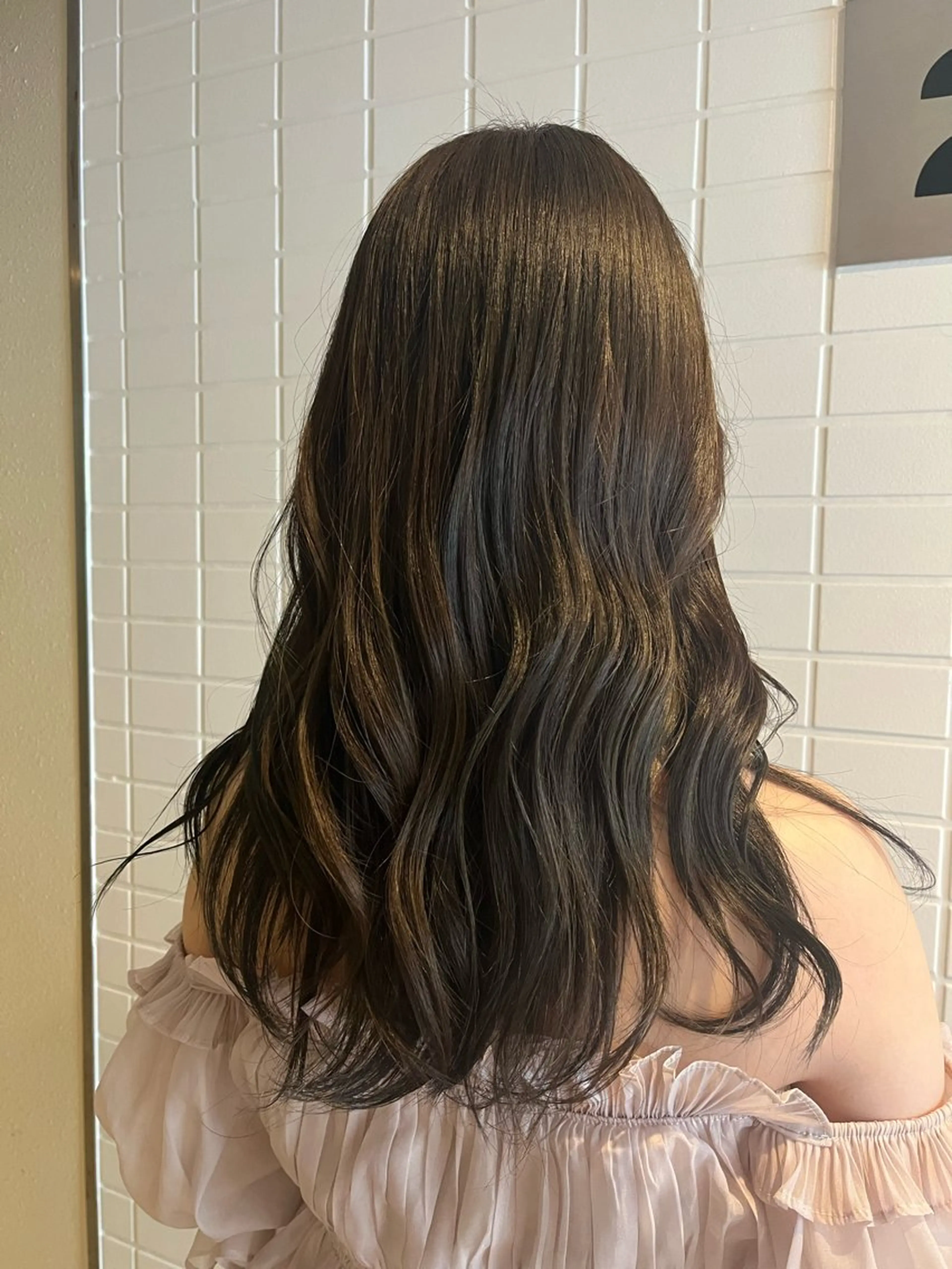 ロング カノン／伏見/栄 パーマモデルのヘアスタイル