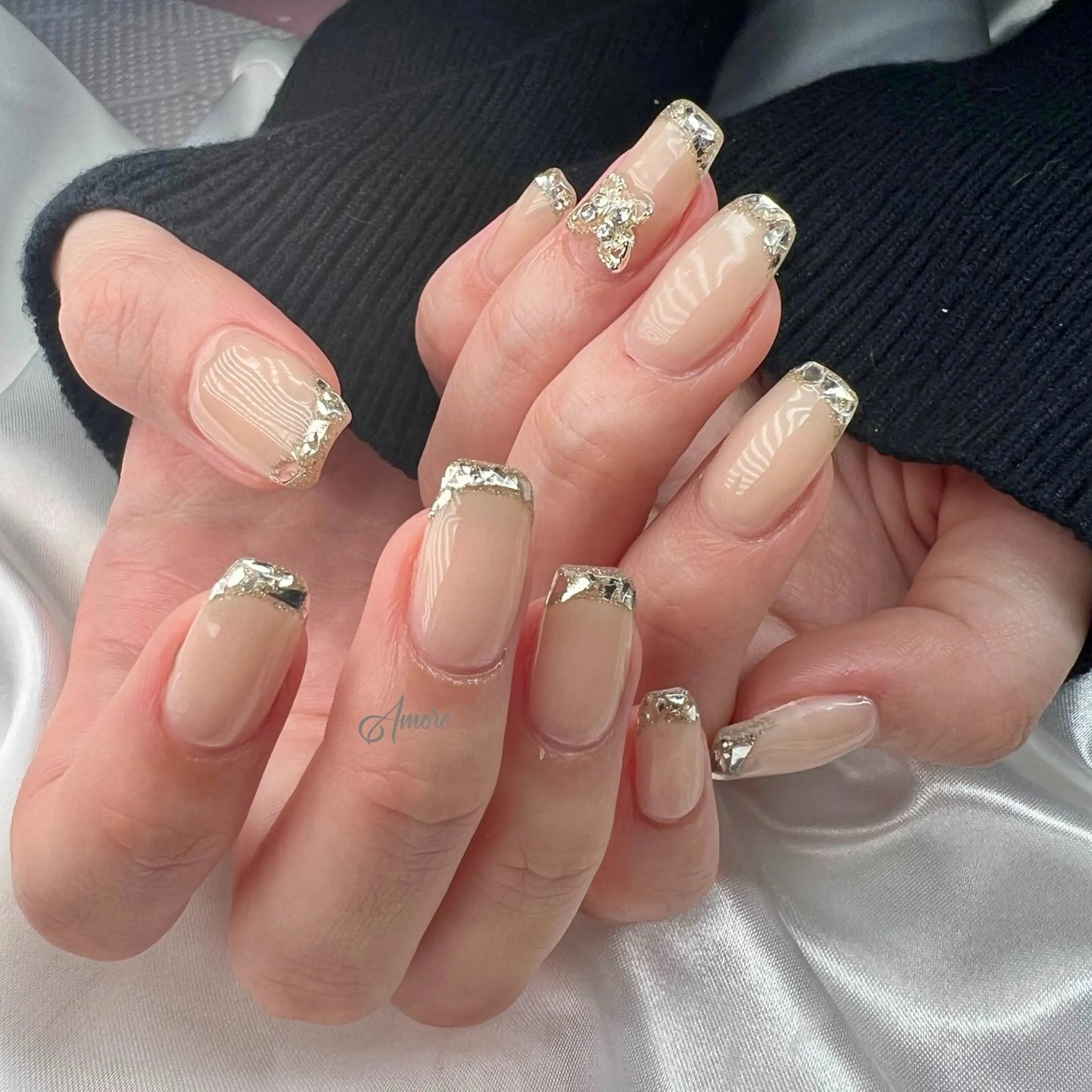 ネイル ジェルネイル キラキラネイル 韓国ネイル パラジェル 冬ネイル You kyehwaのネイルデザイン