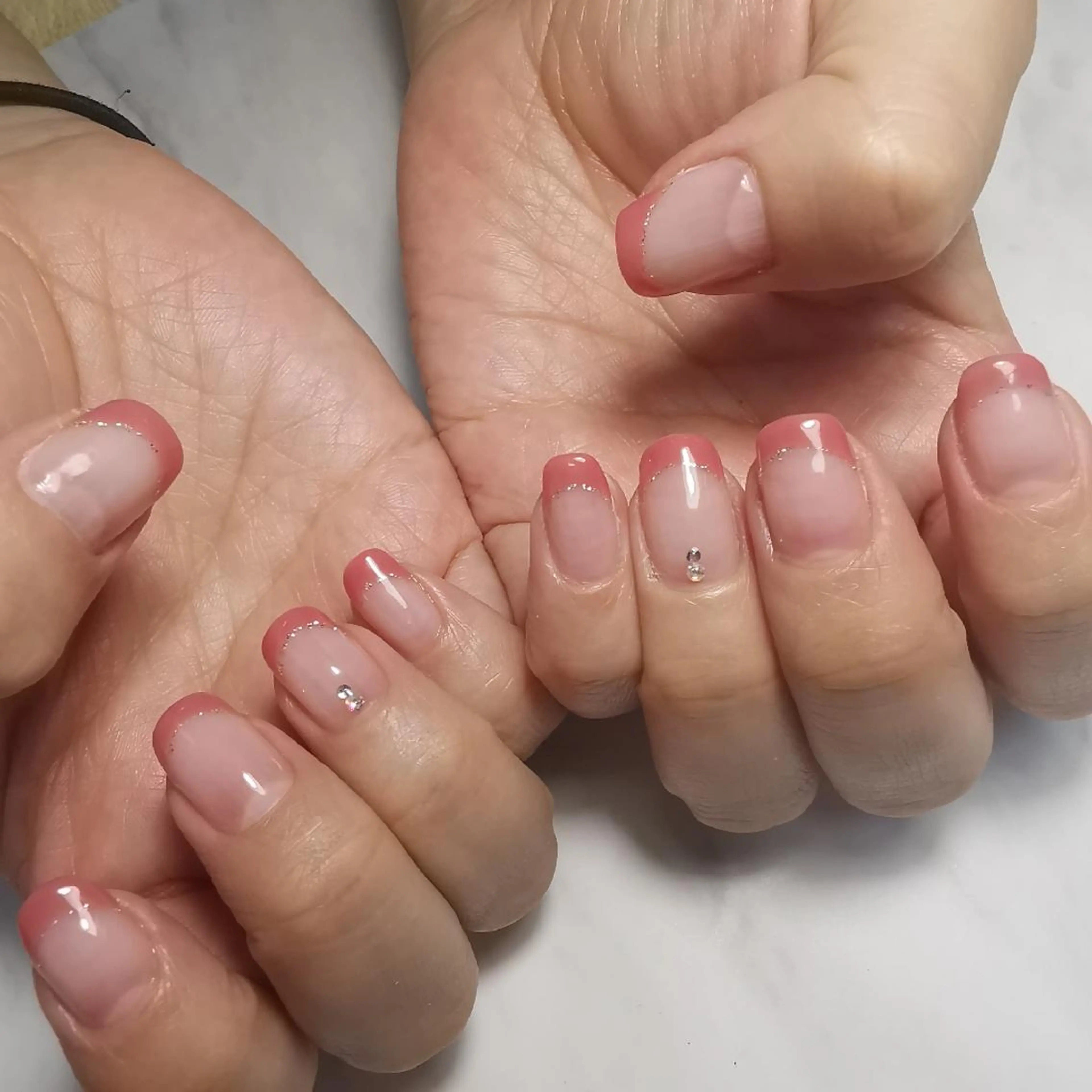 ネイル フレンチネイル ハンドネイル reve あやののネイルデザイン