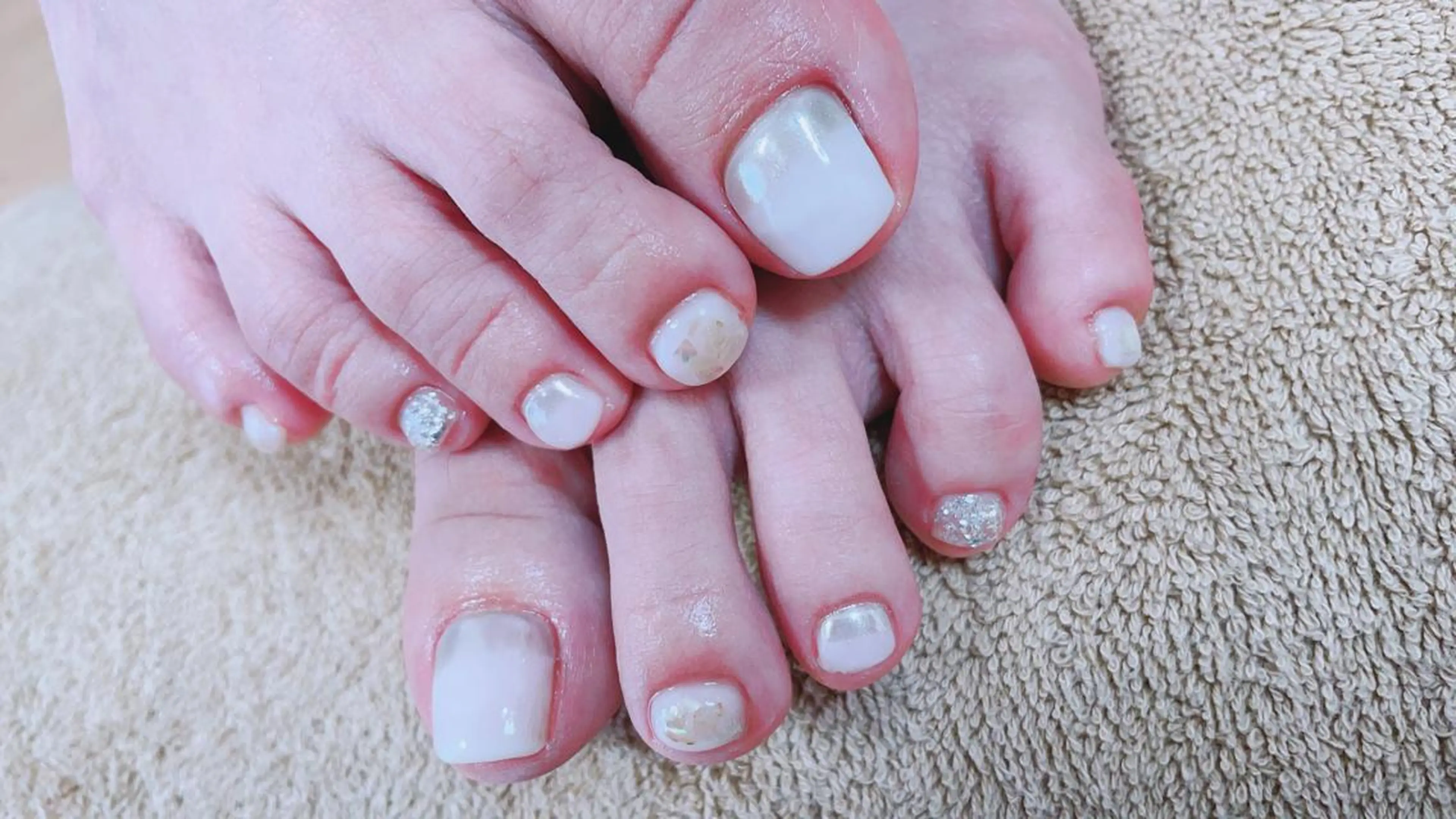 ネイル emi ...の眉毛・アイブロウイメージ