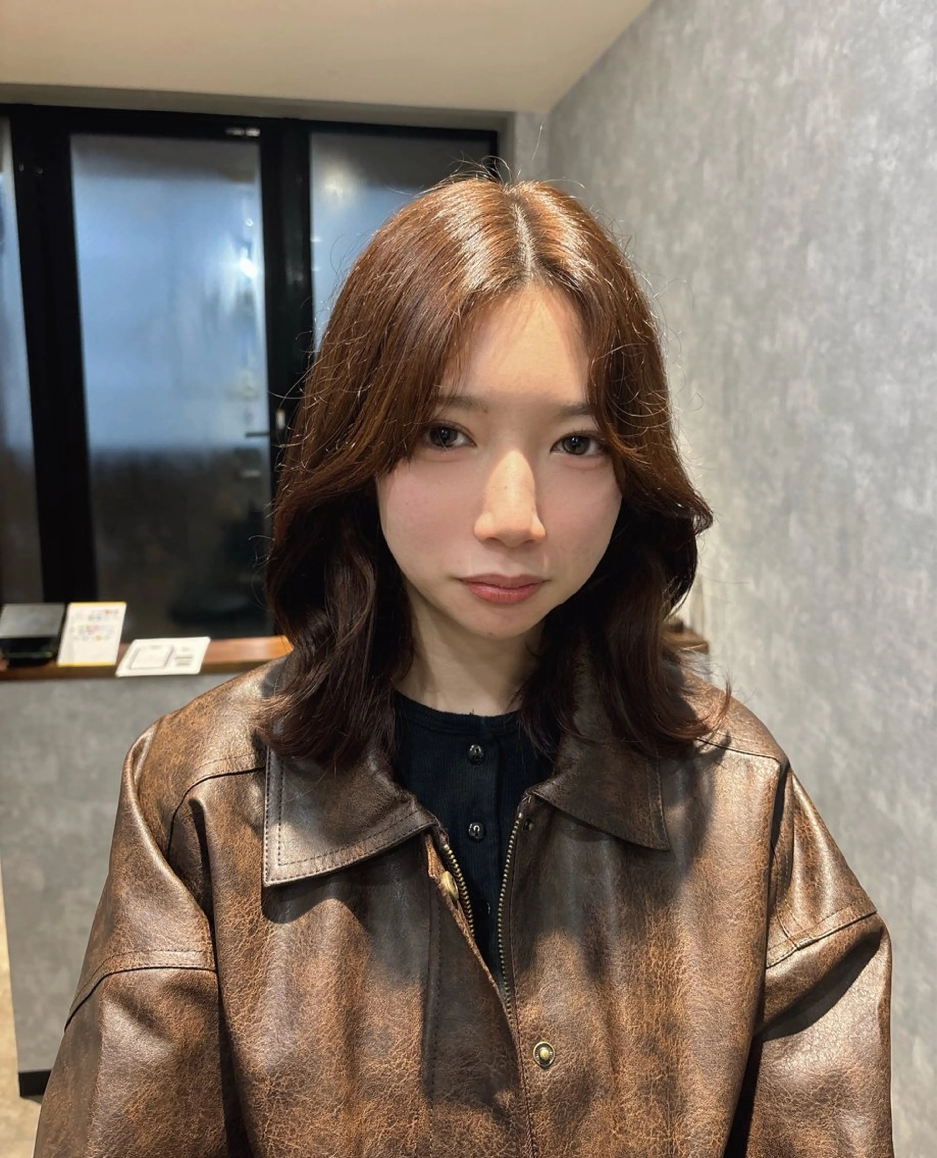 ショート 顔まわり/W カラー/リョウのヘアスタイル