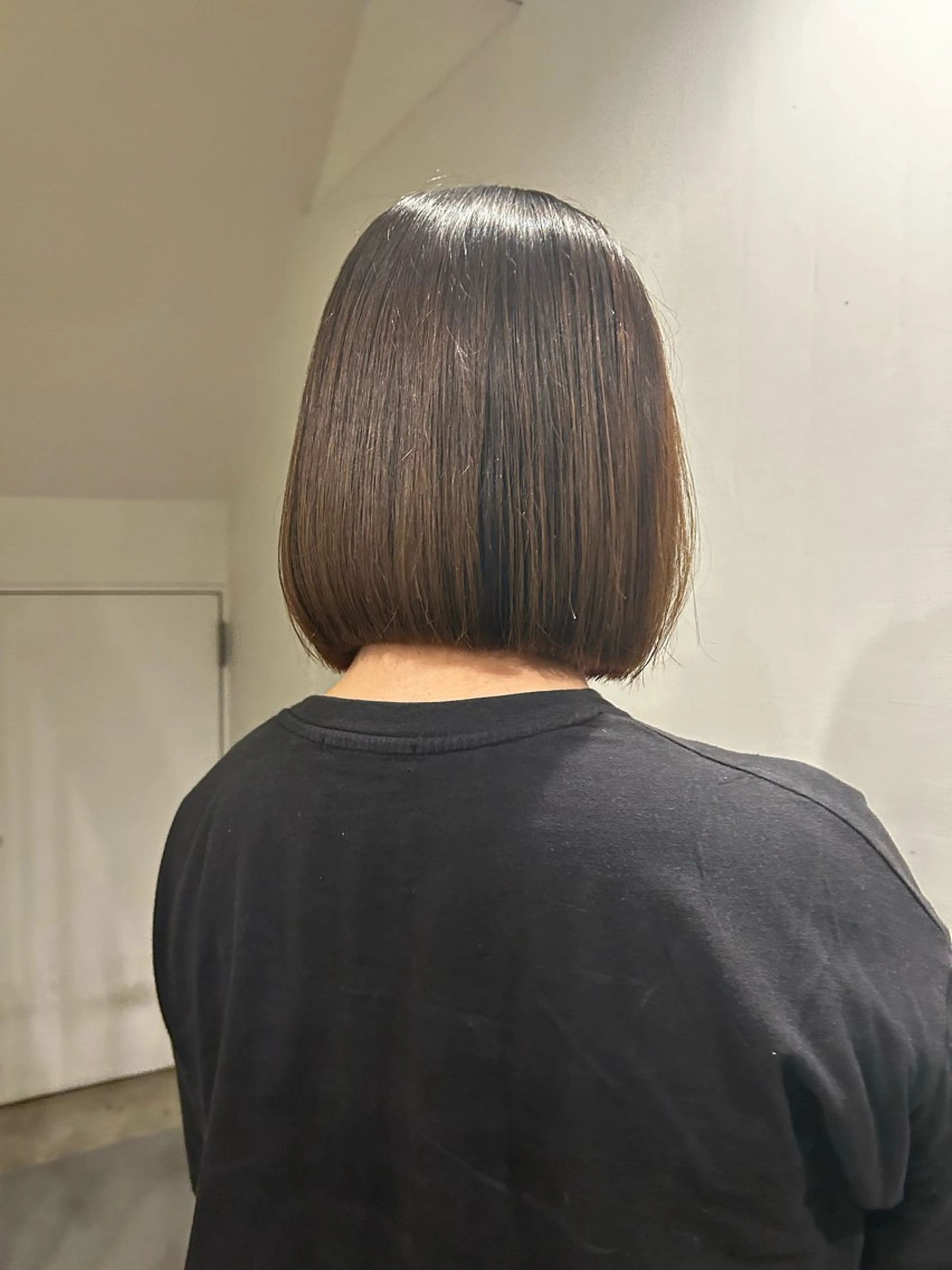 ショート ボブ 心斎橋/レイヤー/ ブリーチ/モエのヘアスタイル