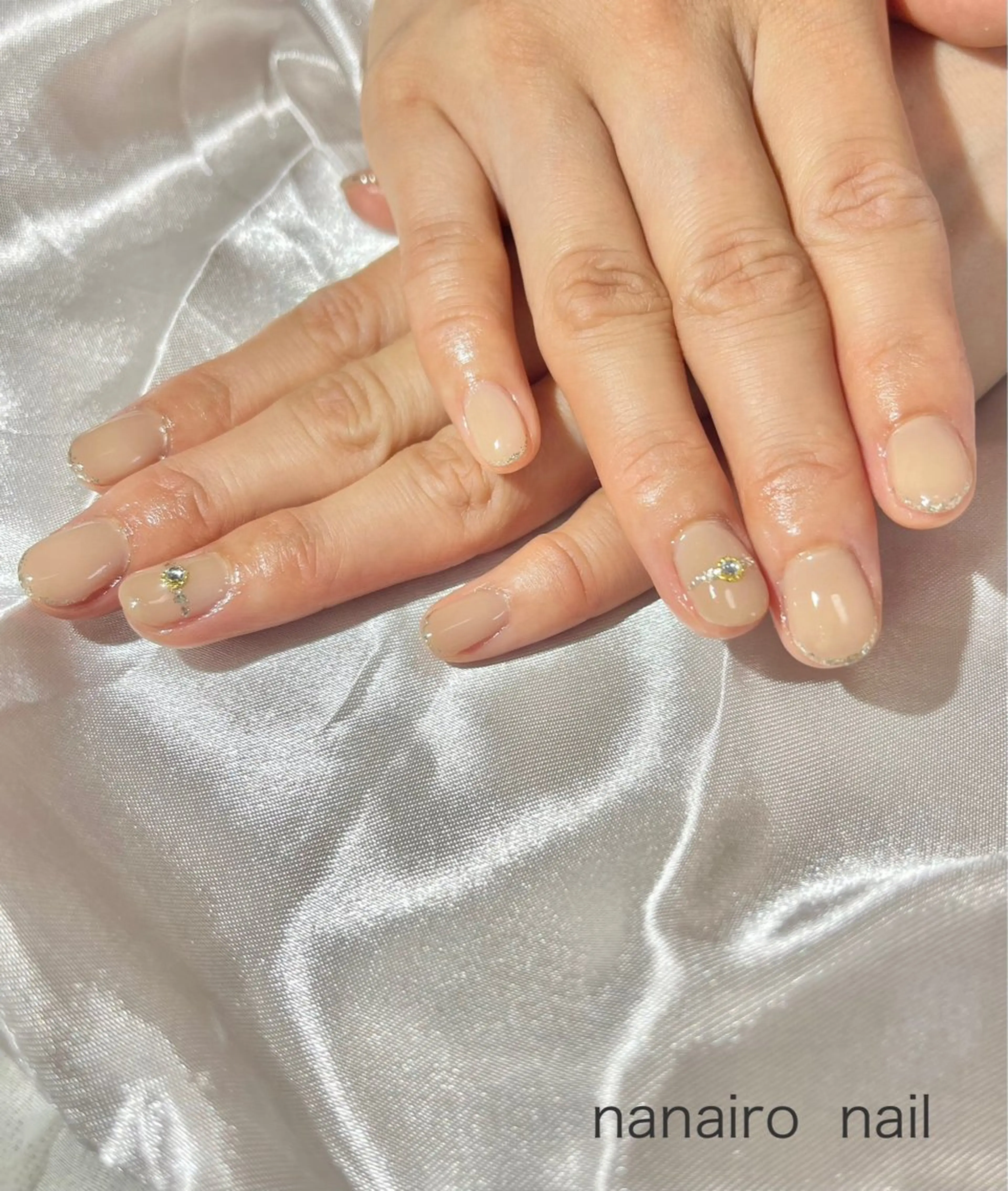 ネイル シンプルネイル nanairo nailのネイルデザイン
