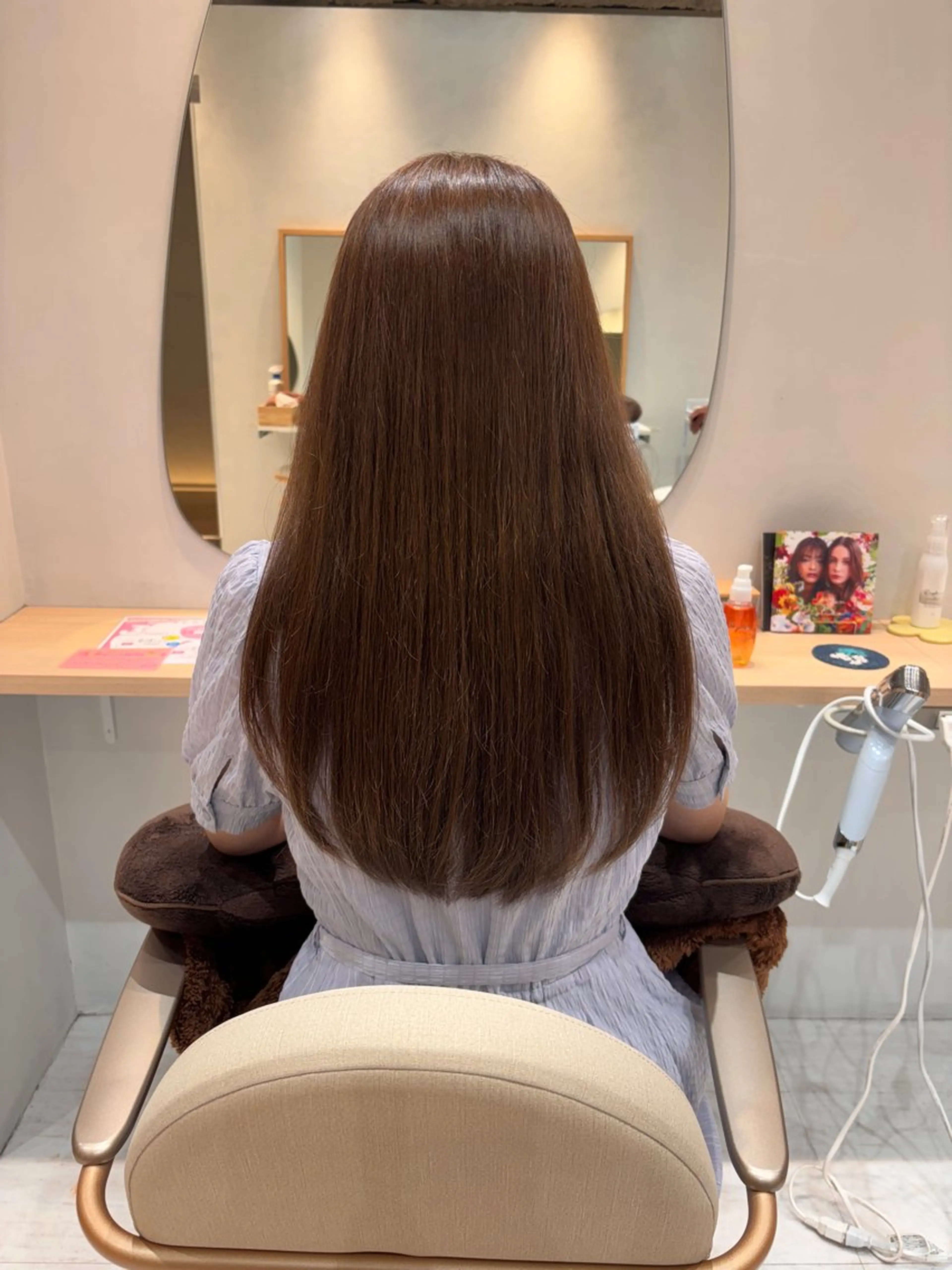 ロング 小林 琉花のヘアスタイル