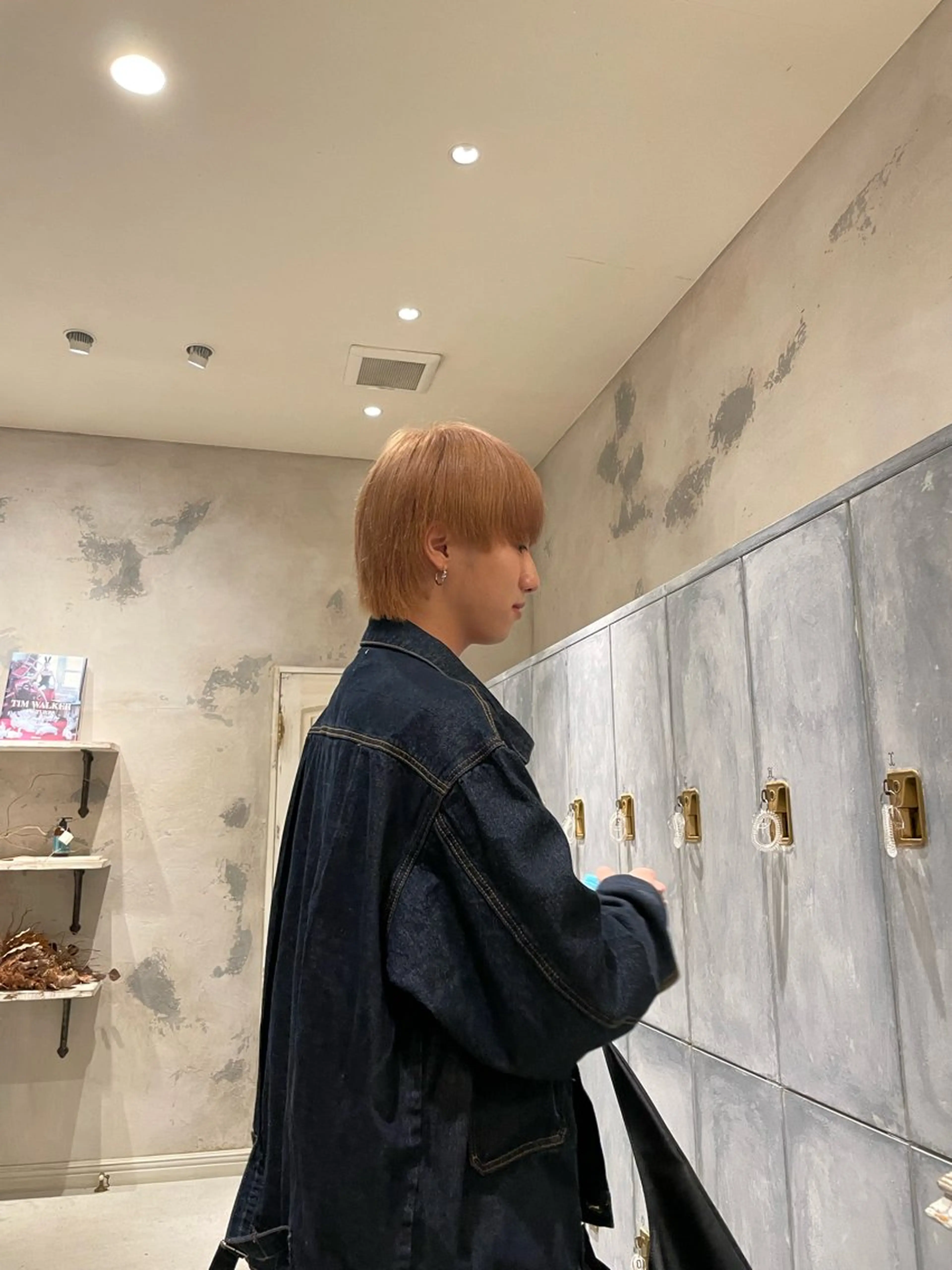 カラー メンズ ベージュカラー なかやま れいかのヘアスタイル